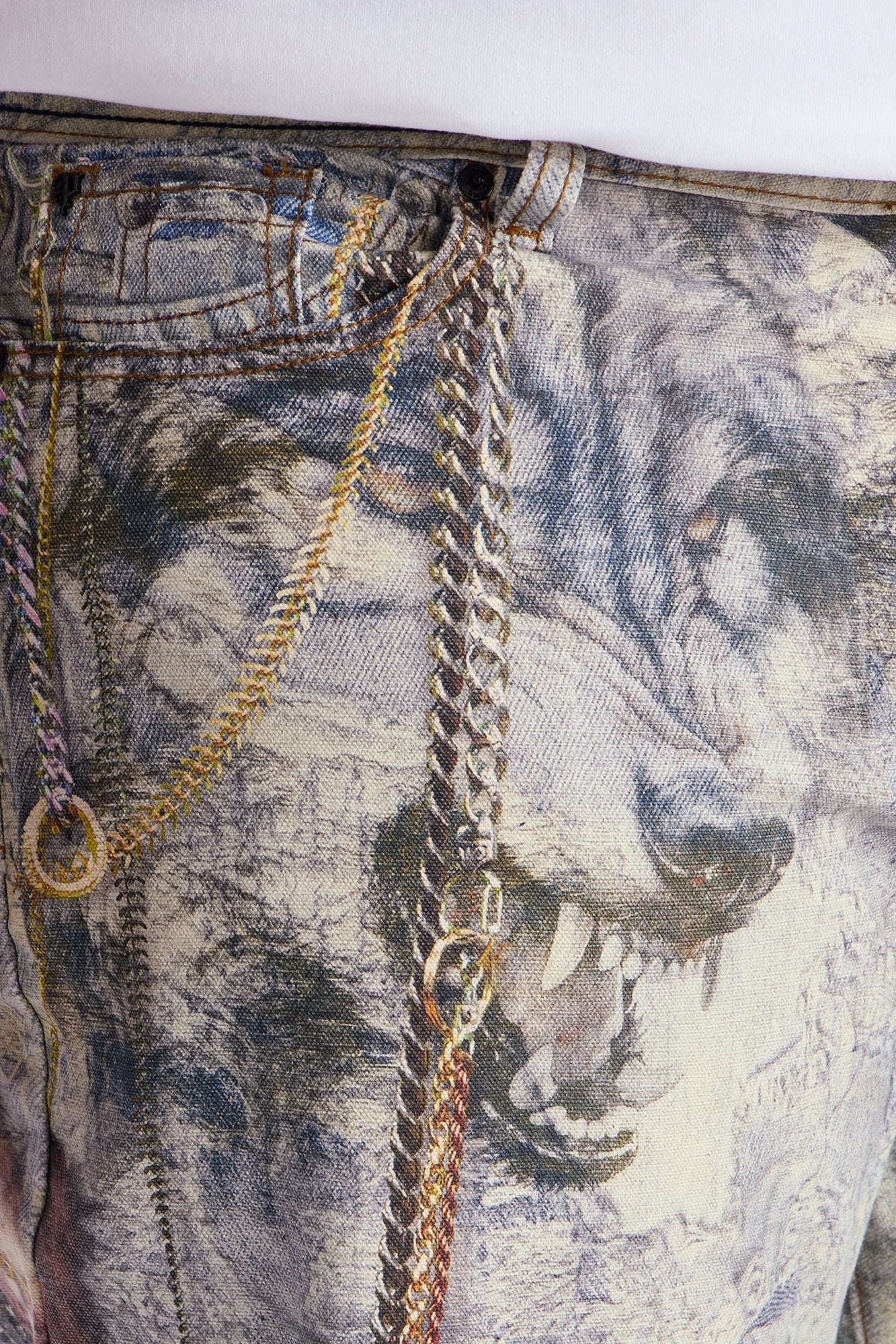 Baggy Got My Chains Distressed Printed Jean - Light Wash