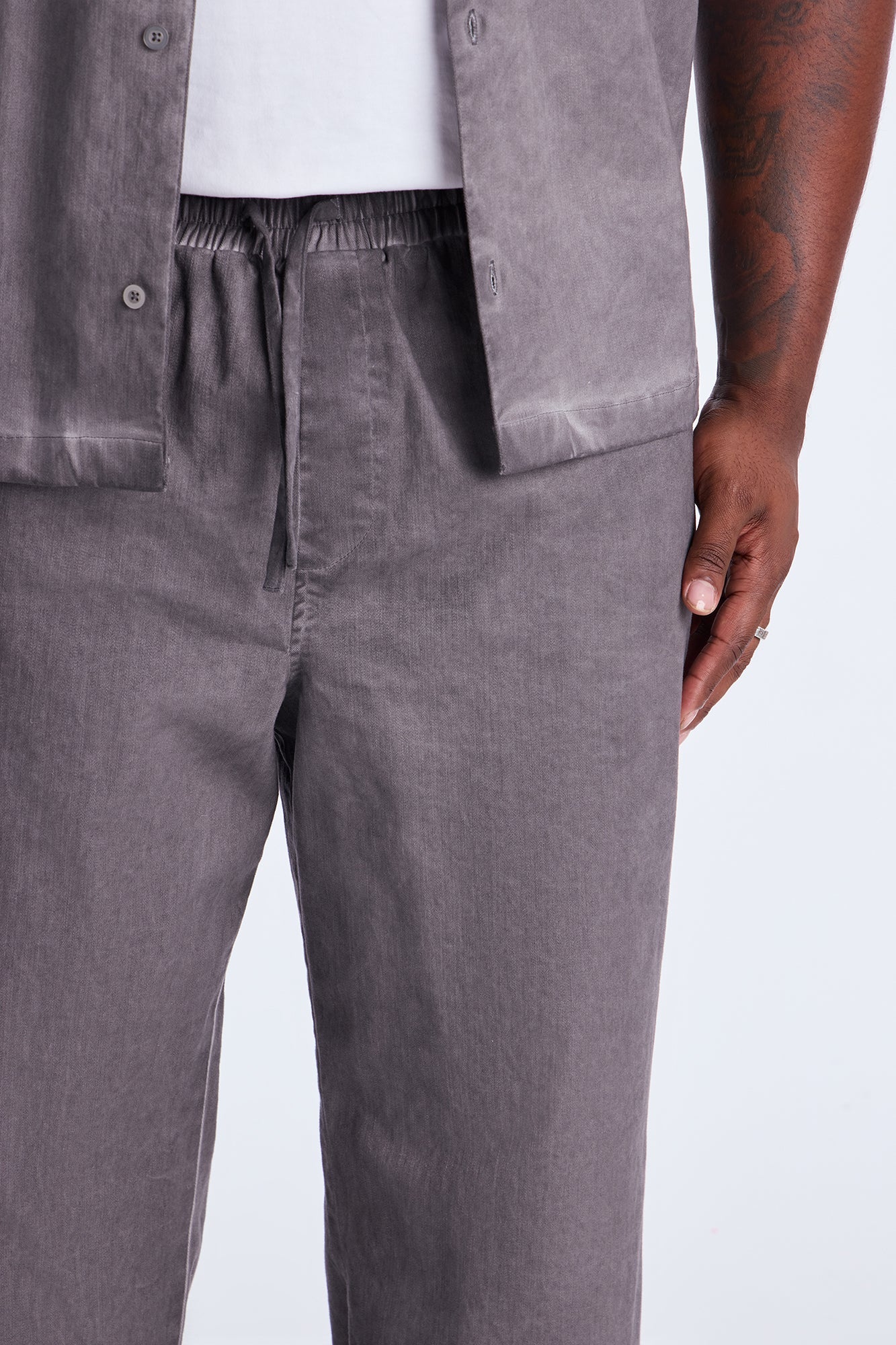 Straight Faded Out Slit E-Waist Pant - Grey