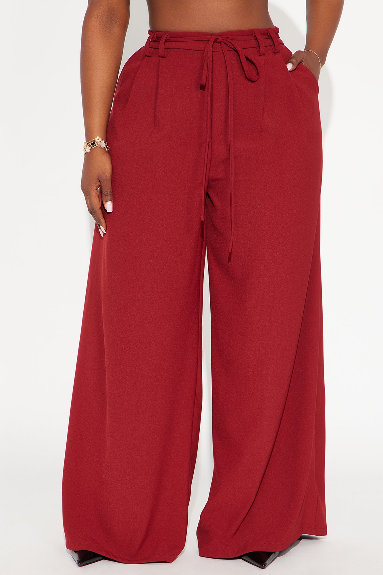 All Attention On Me Twill Rigid Wide Leg Pant 33 - Red