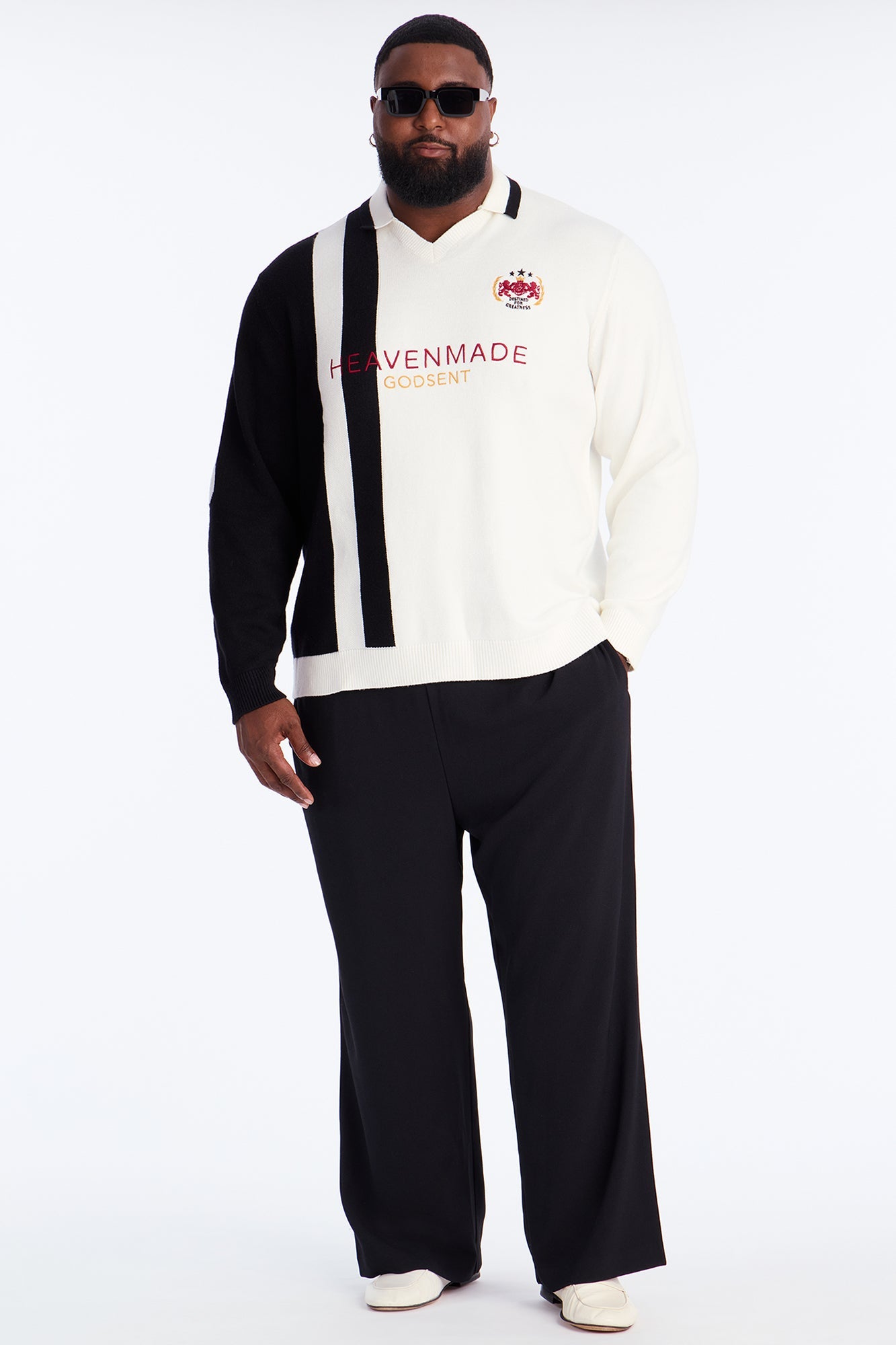 Distant Daydream Vneck Sweater - Off White/combo