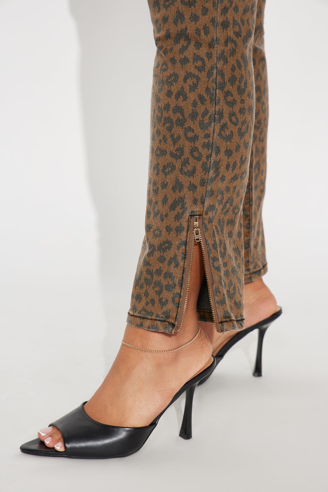 Let's Get Wild Leopard Skinny Jeans - Brown