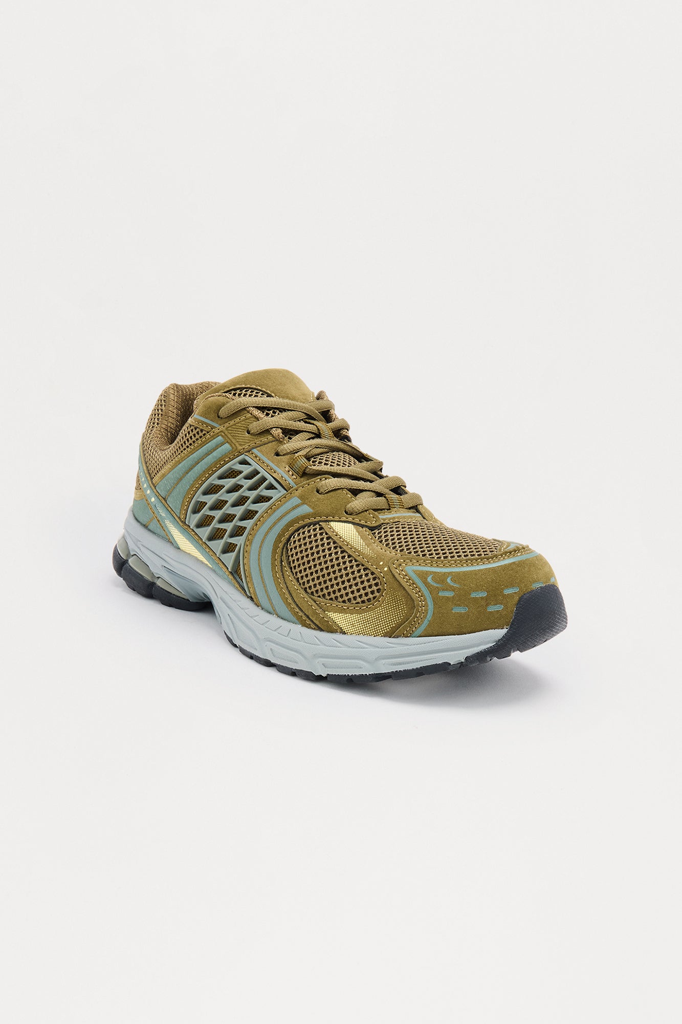 On Track Low Top Sneaker - Olive