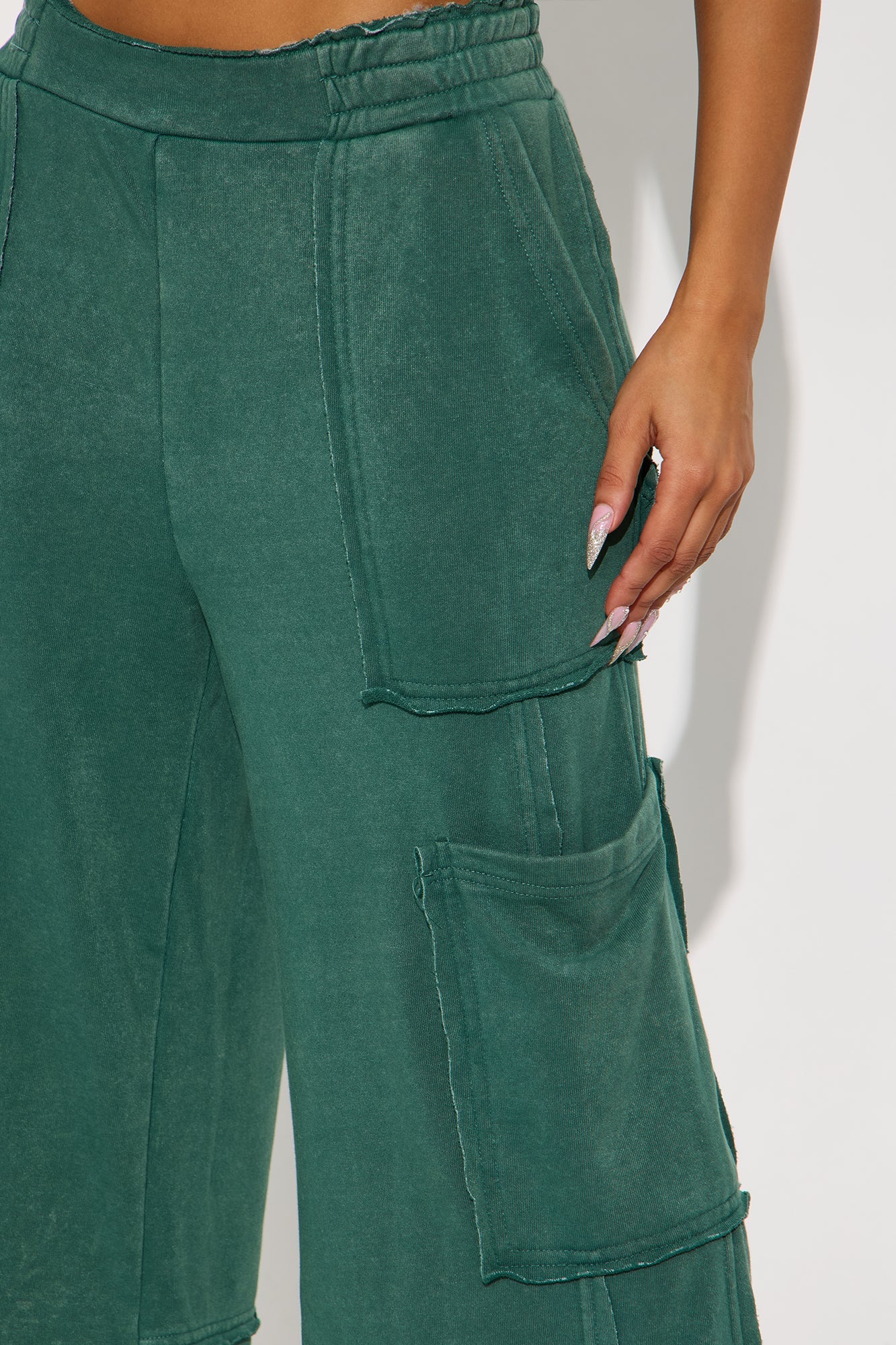 Chill But Cute Fleece Sweatpants - Green