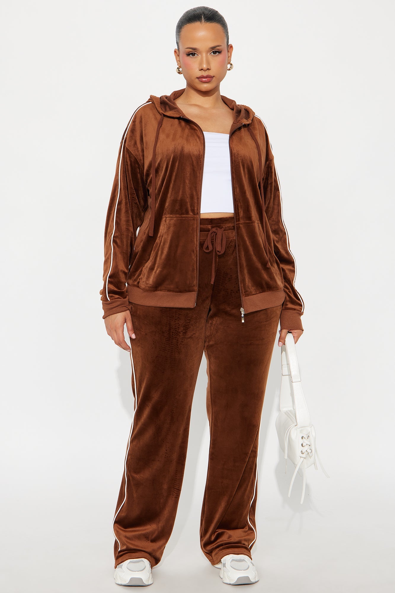 Chill Vibes Velour Pant Set - Brown