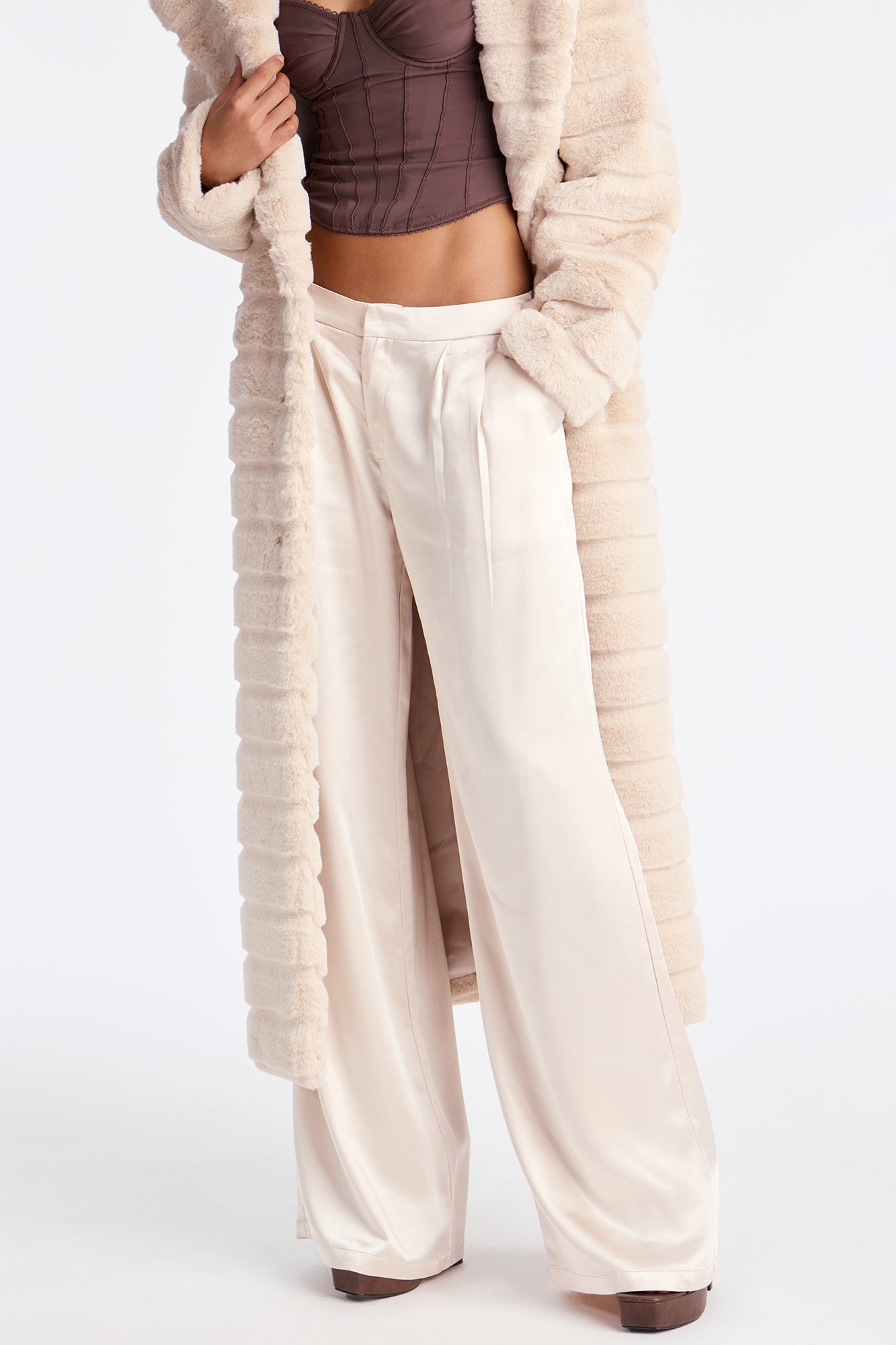 Main Topic Low Rise Wide Leg Satin Pant 33 - Pearl