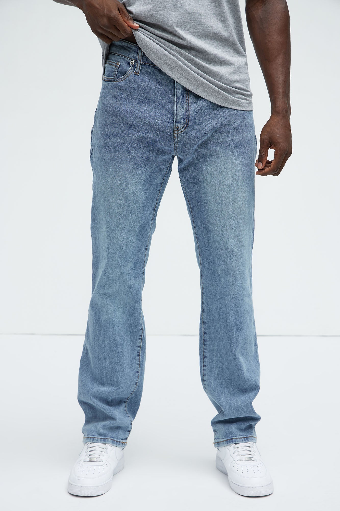 Mike Straight Taper Jeans - Bleach Blue Wash
