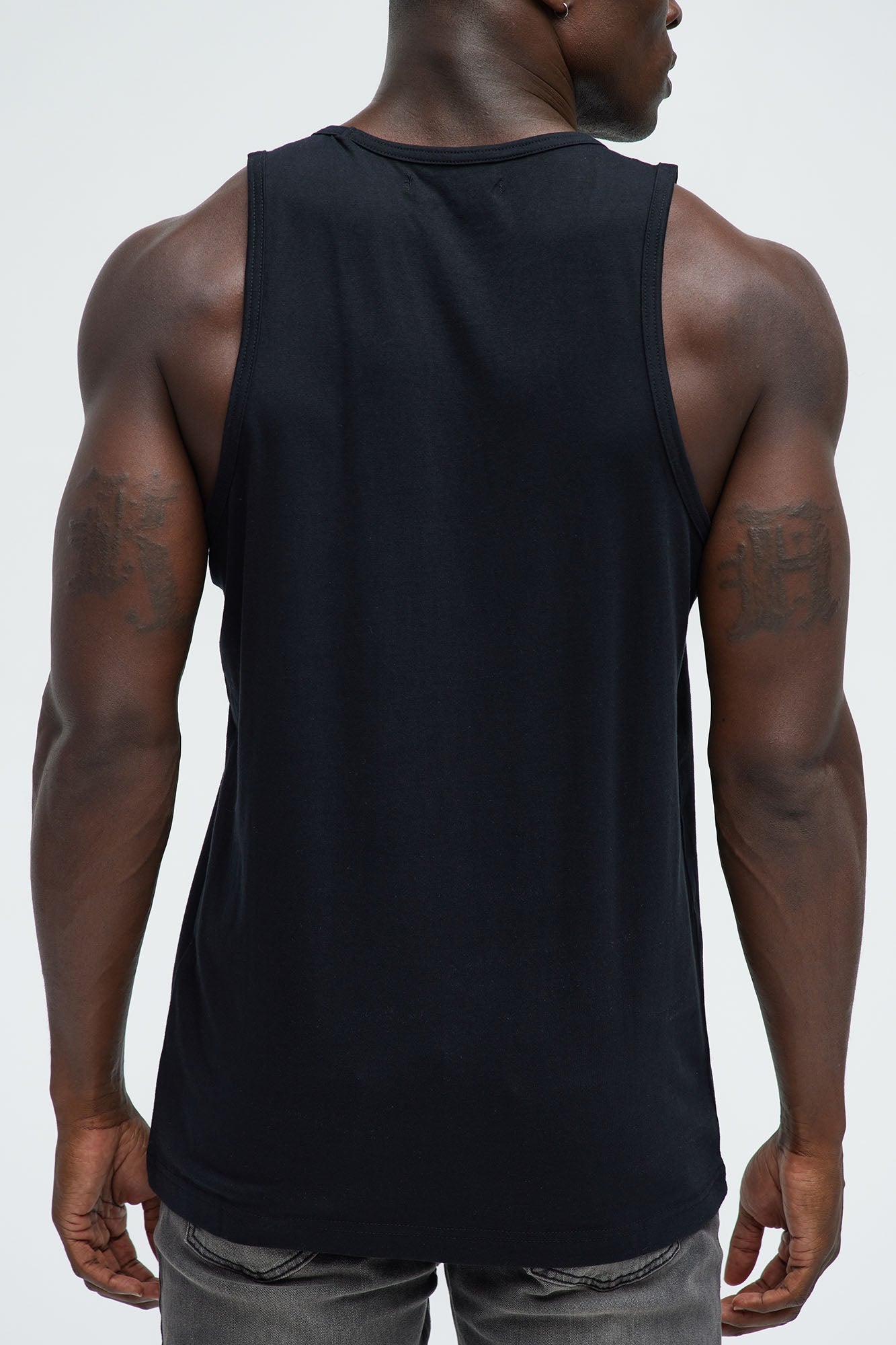 Essential Tank Top - Black