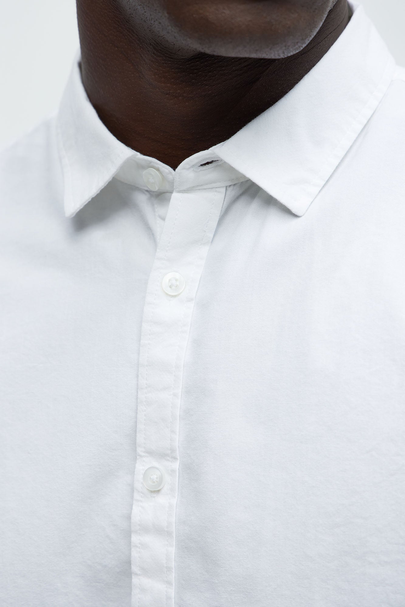 Ryland Short Sleeve Button Up Shirt - White