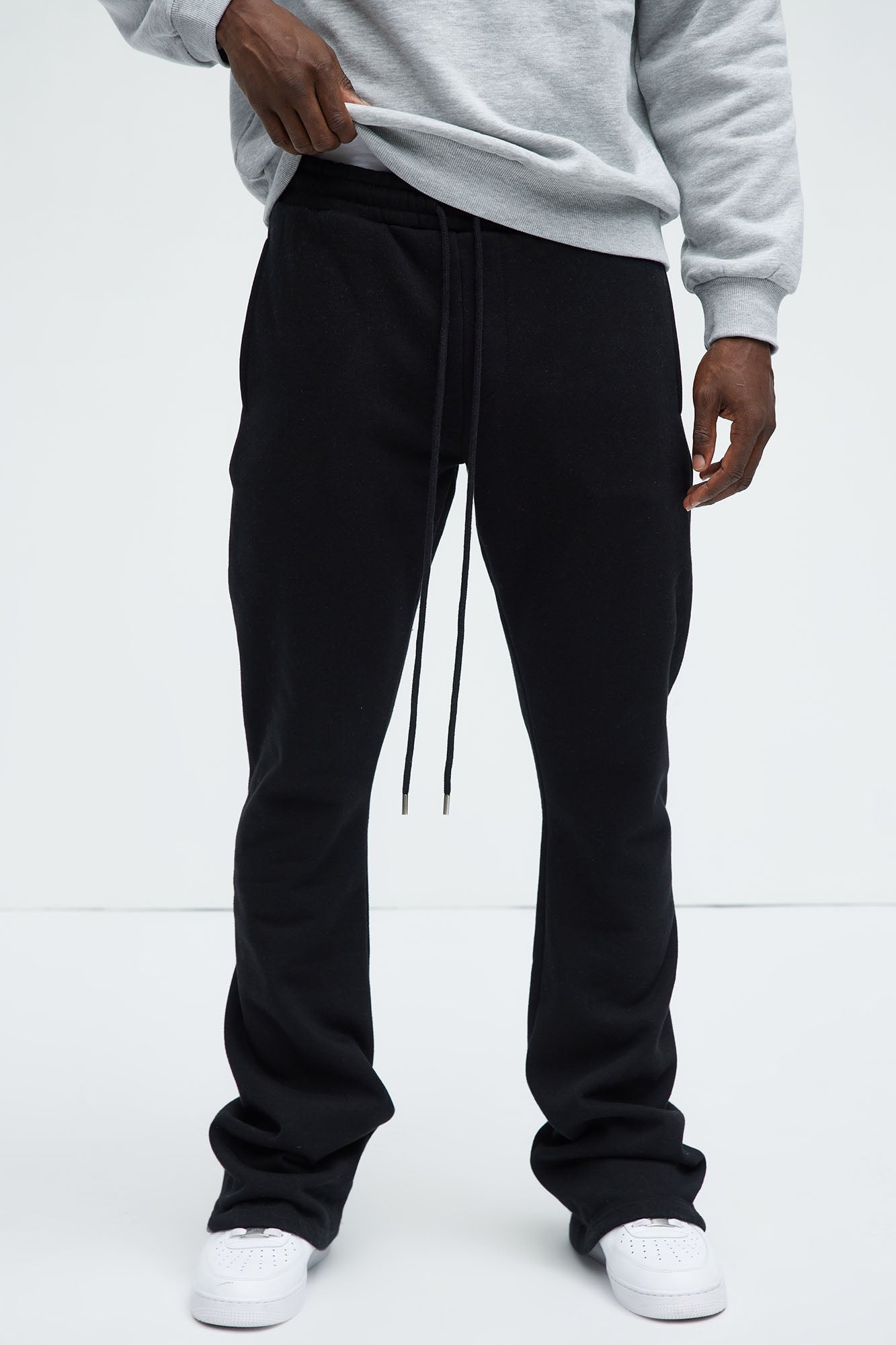 Tyson Skinny Stacked Flare Sweatpant - Black