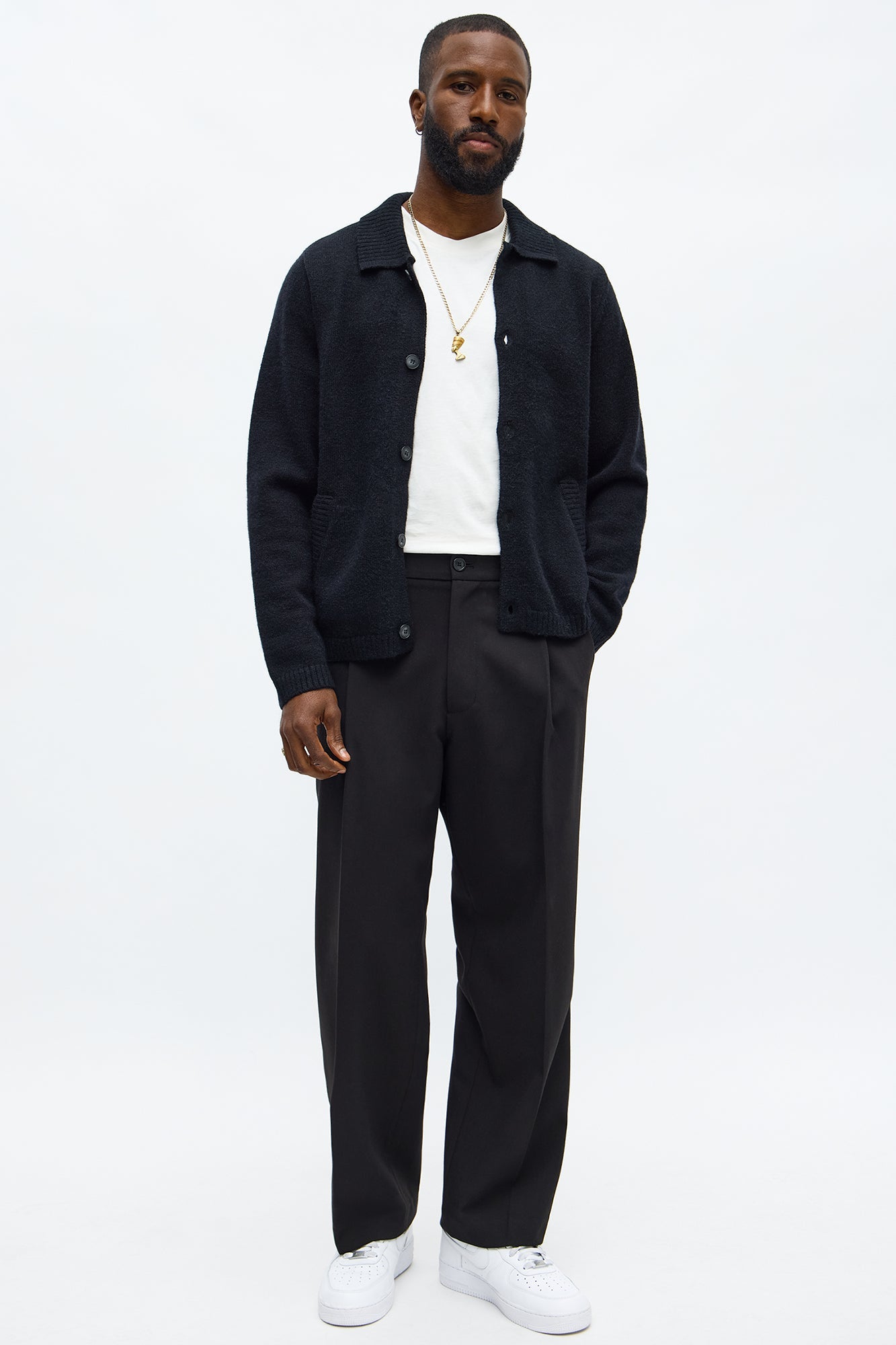 Creeks Sweater Cardigan - Black