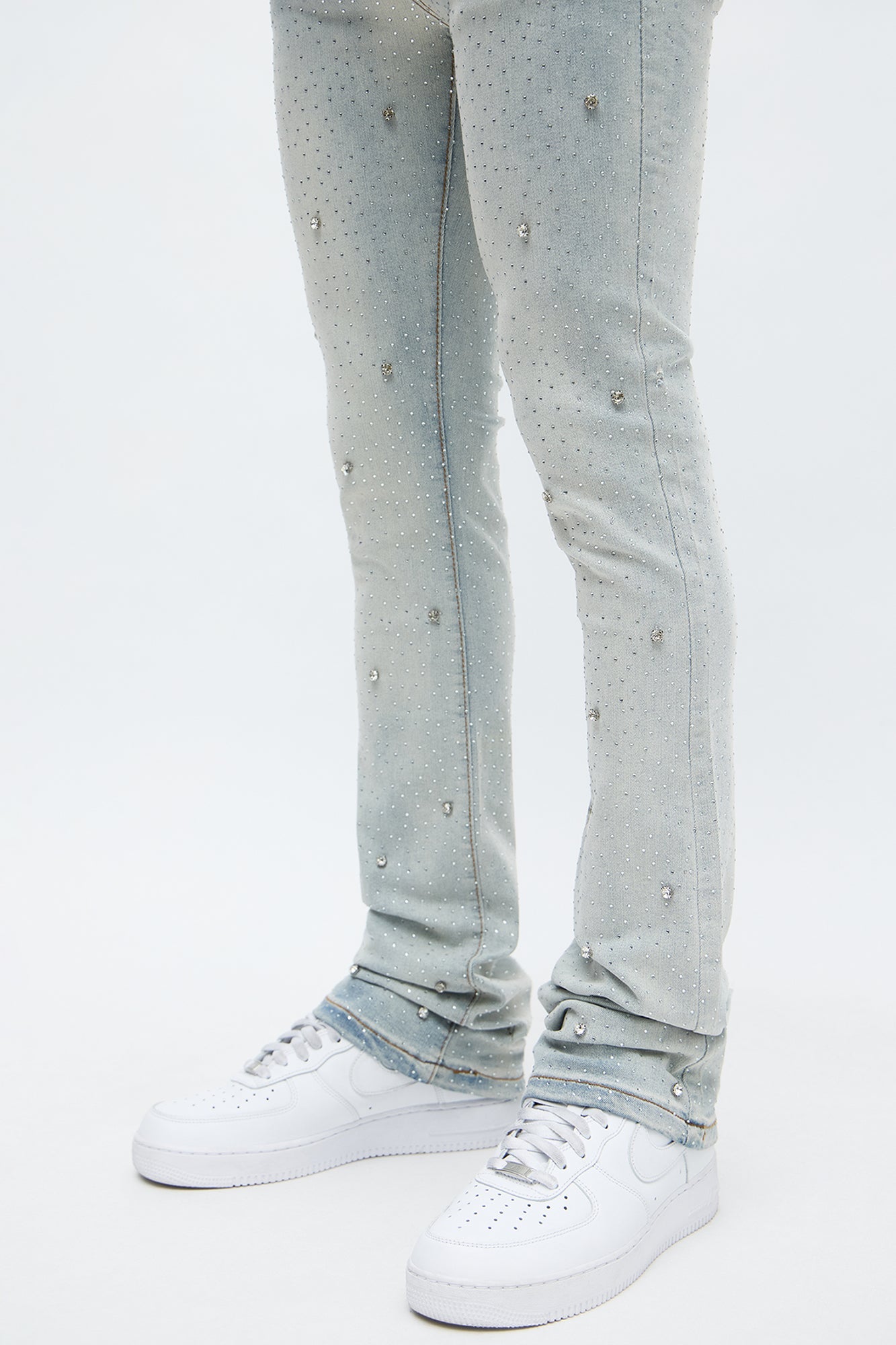 Stacked Skinny Flare Jeweled With It Jean - Light Wash