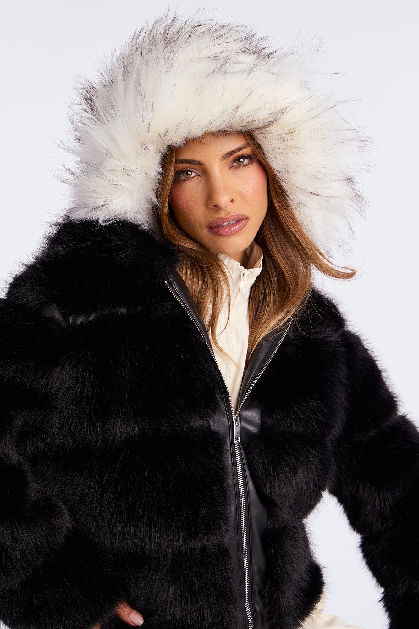 Show Stopper Faux Fur Bucket Hat - Ivory