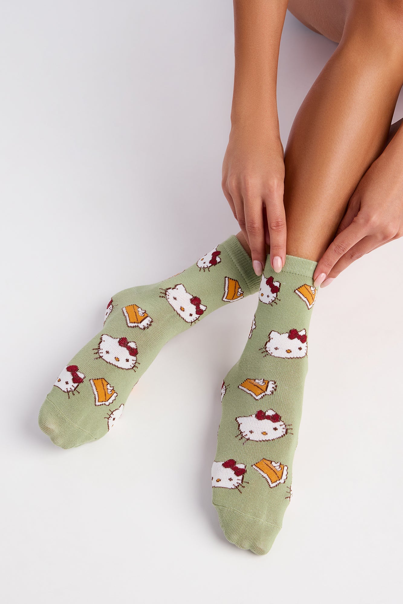 Fall Season Hello Kitty 5 Pack Socks - Multi Color