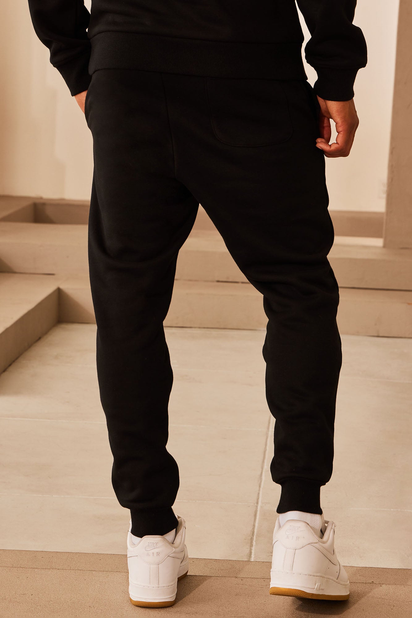 Family Goals Papi Jogger - Black