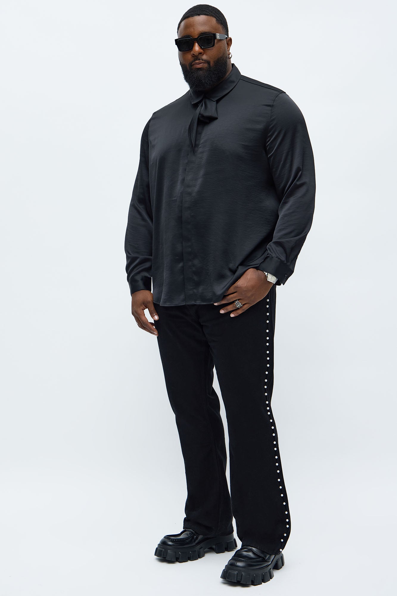 Stacked Slim Flare Pearls Along Side Jean - Black