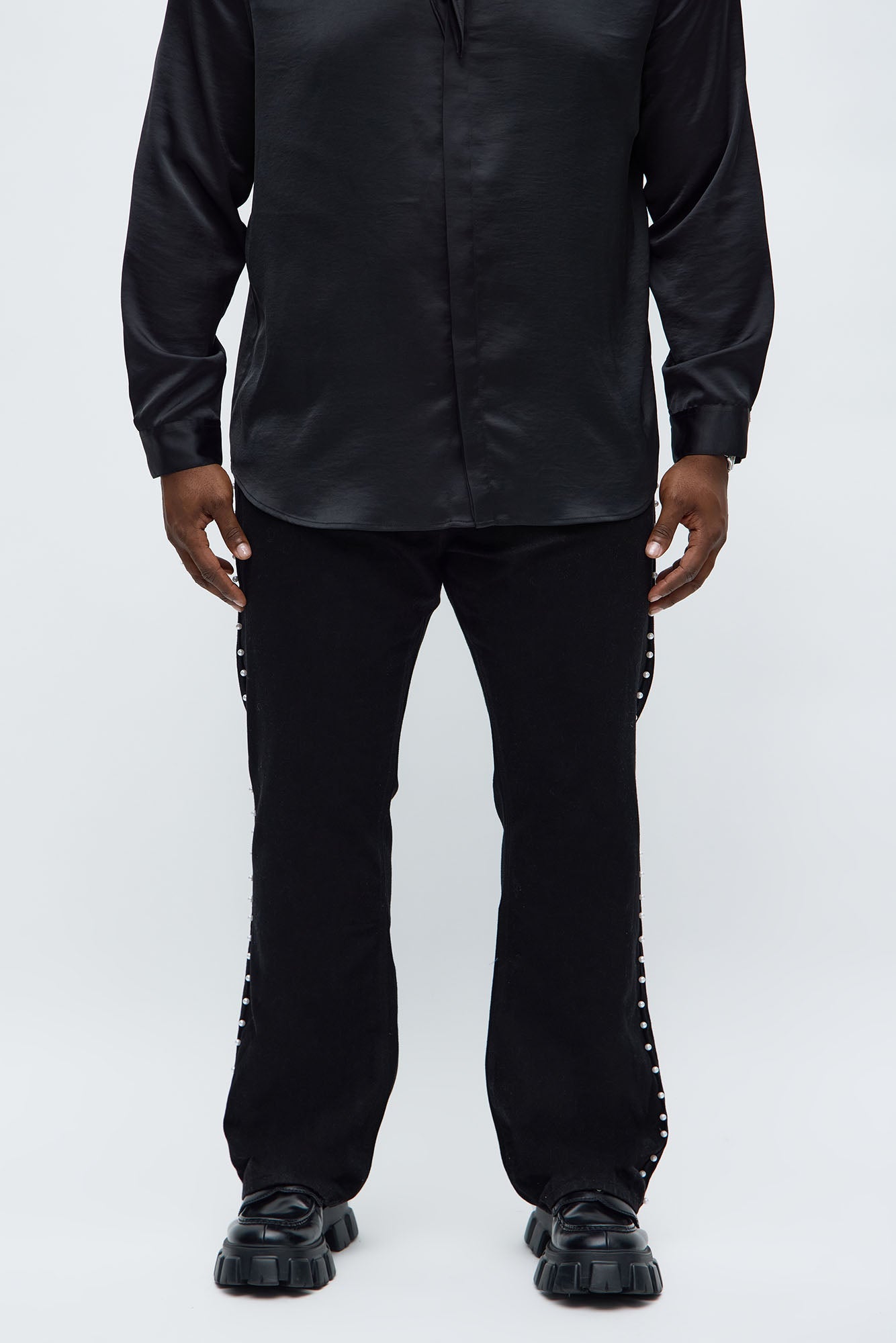 Stacked Slim Flare Pearls Along Side Jean - Black