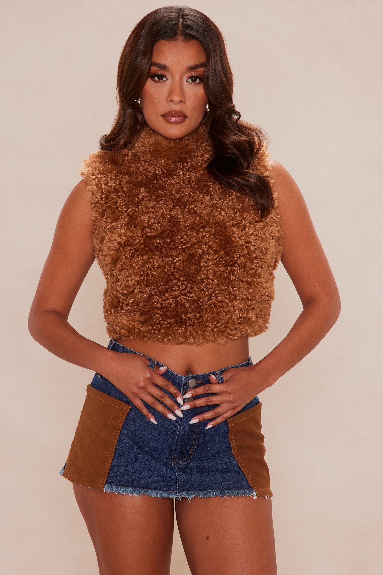Iconic Sleeveless Fur Top - Camel