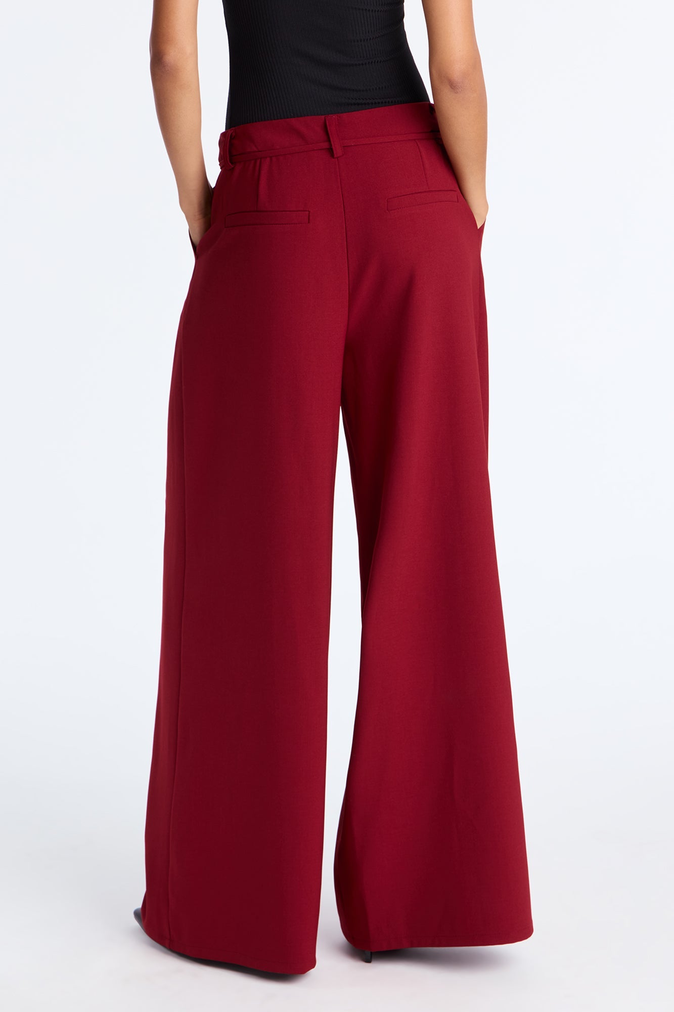 All Attention On Me Twill Rigid Wide Leg Pant 33 - Red