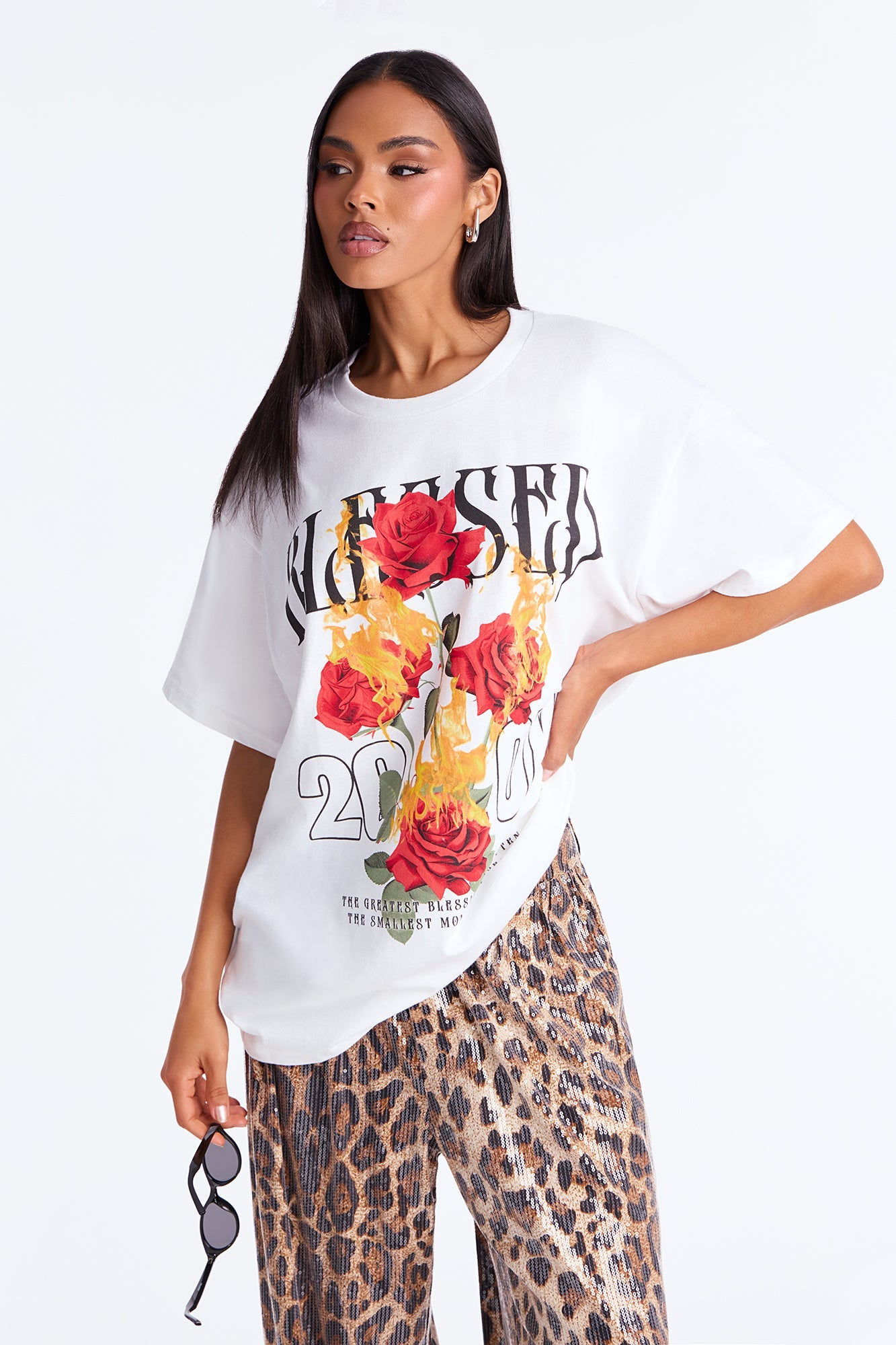 Blessed Rose Oversize Tshirt - White