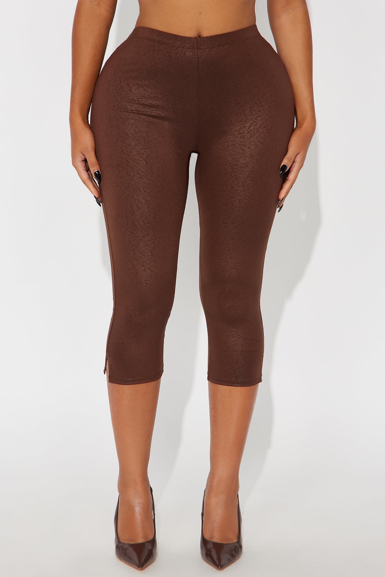 Sudden Movement Textured Capri Legging - Dark Brown