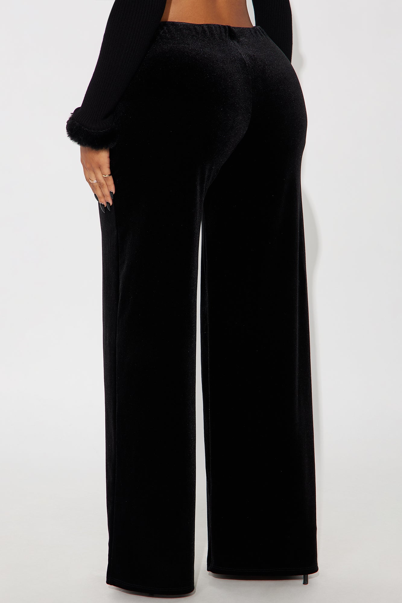 Night Glow Velvet Wide Leg Pant 32″ - Black