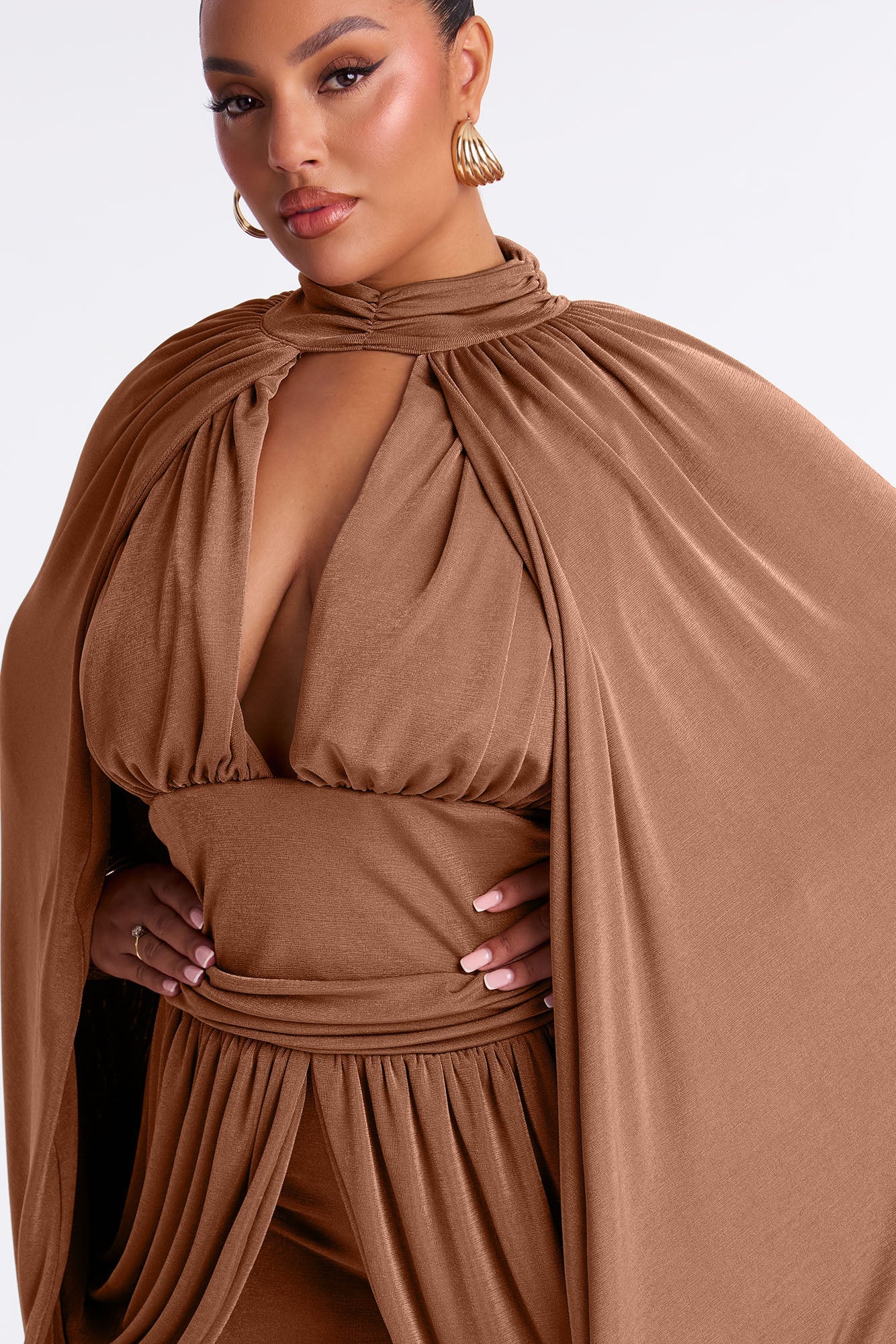 Command Attention Slinky Pant Set - Camel