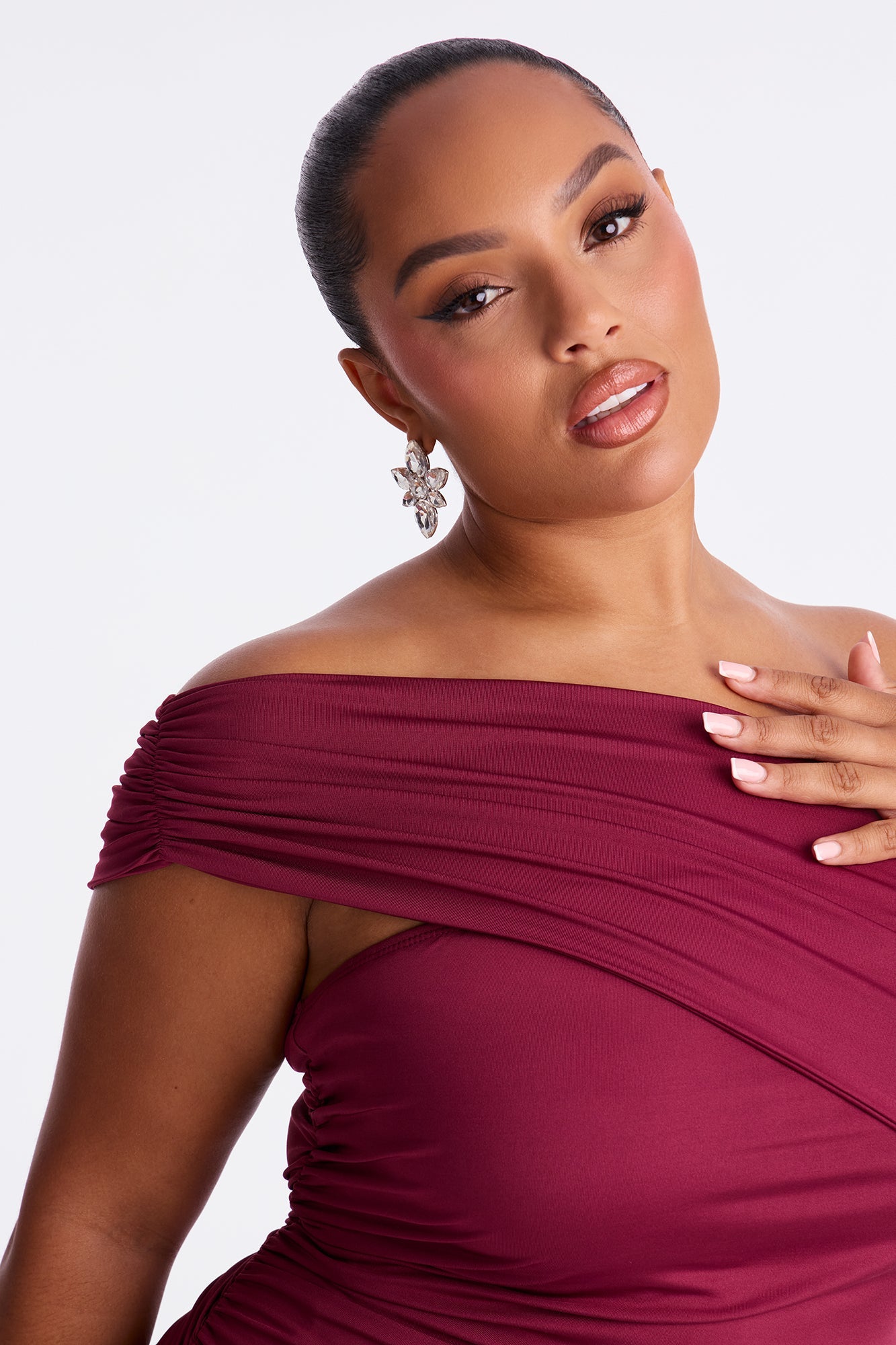 Emmalyn Ruched Midi Dress - Burgundy