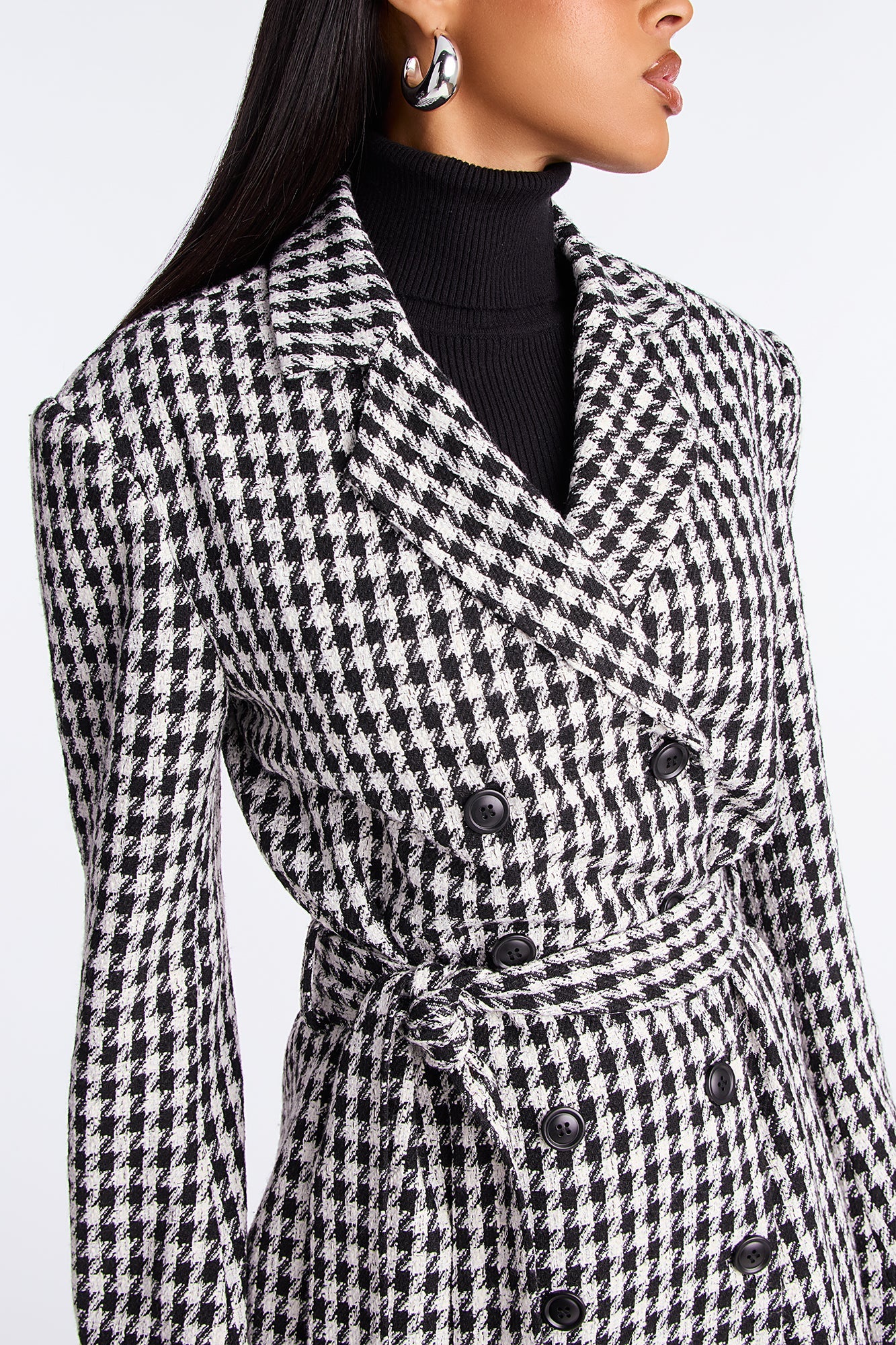Solana Houndstooth Double Breasted Coat - White/Black