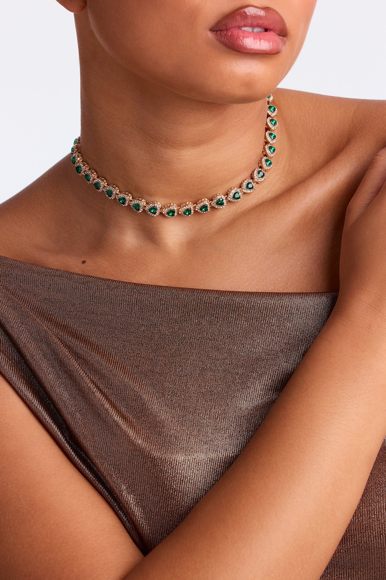 Loving On You Choker - Gold/Green