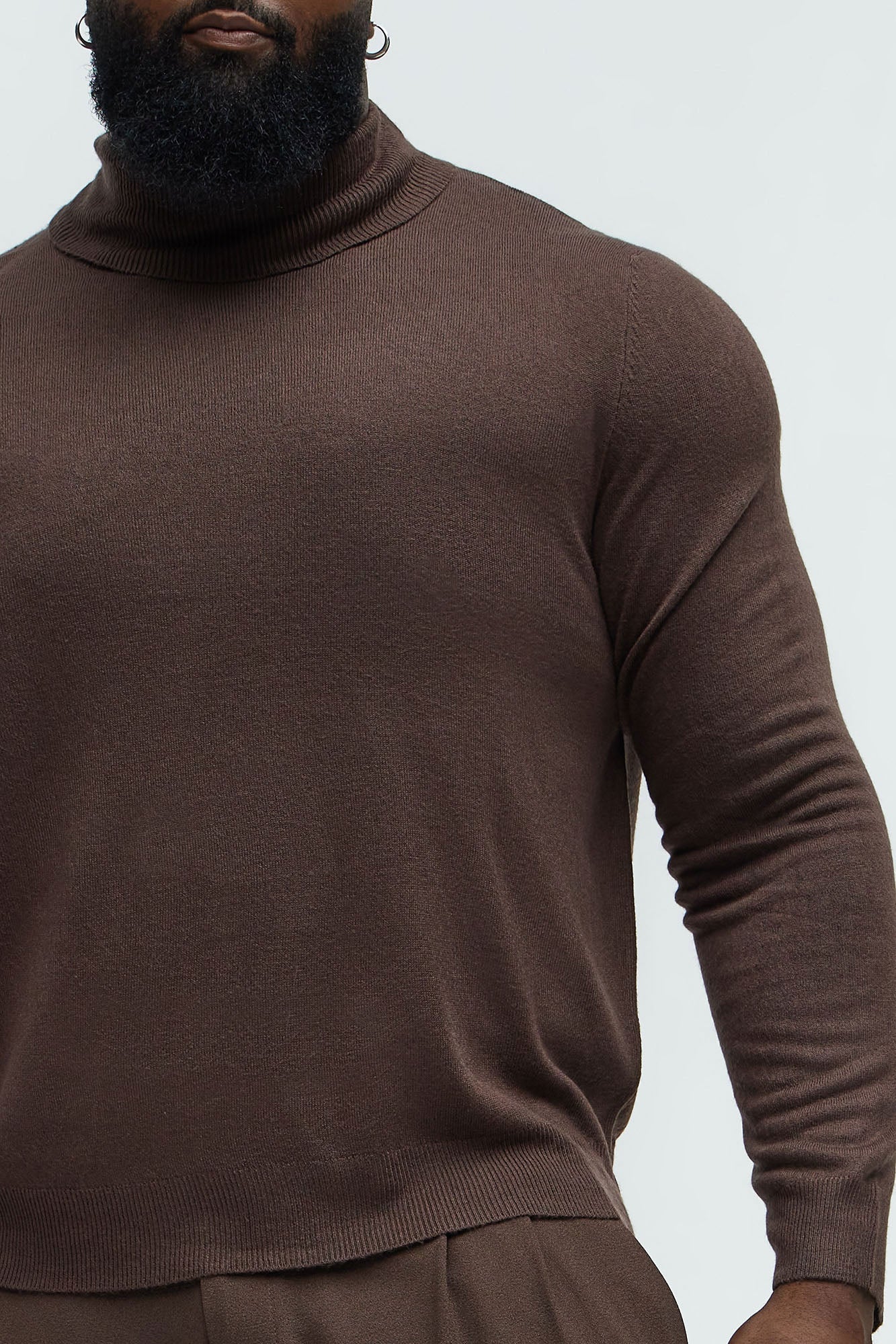 DeAngelo Turtleneck Sweater - Chocolate