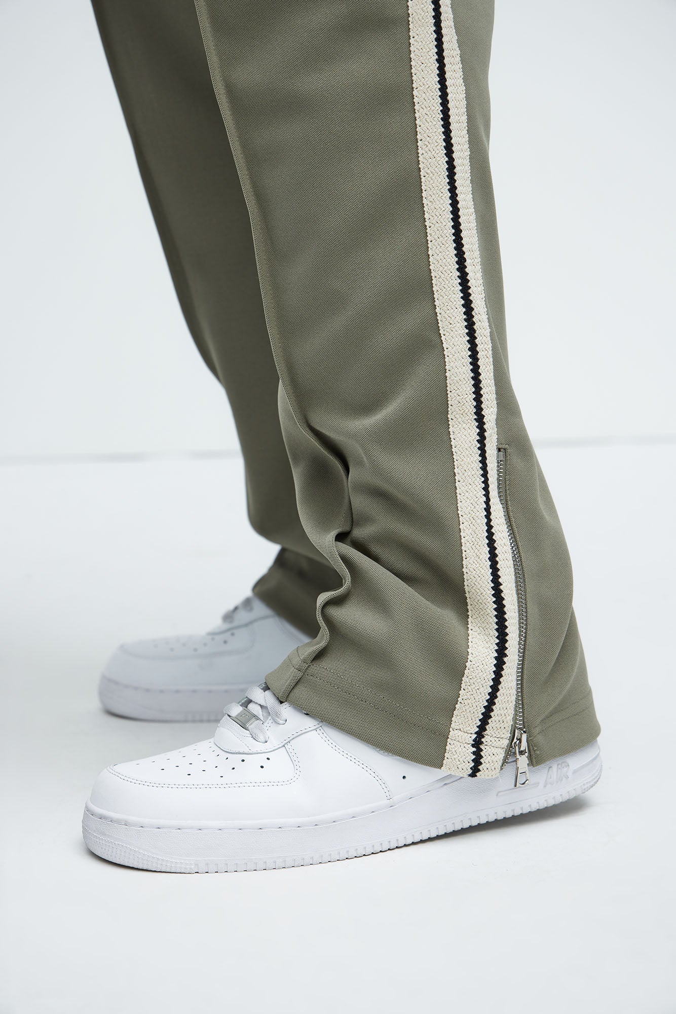 Dennis Classic Knit Track Pants - Olive