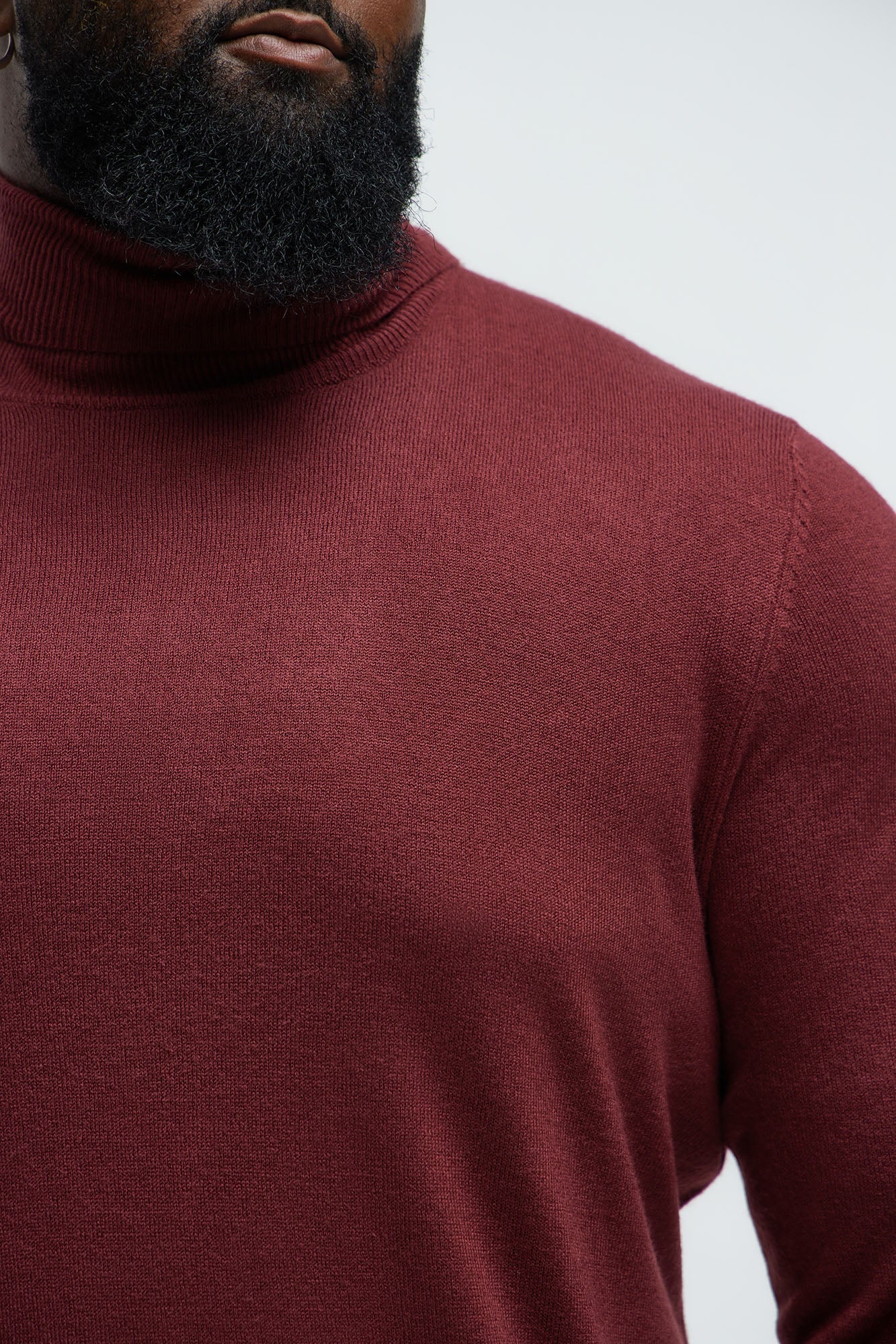 DeAngelo Turtleneck Sweater - Burgundy