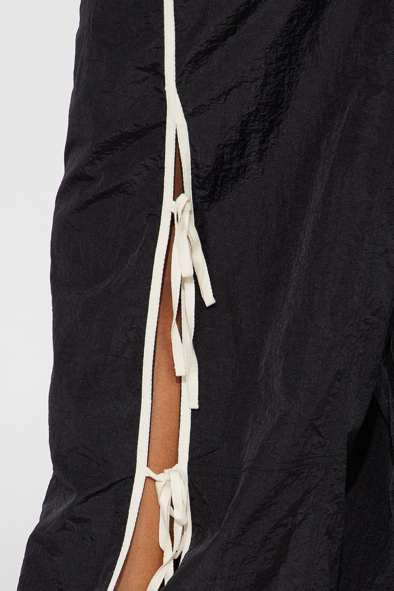 Racing Through Your Mind Jogger Pant 30″ - Black