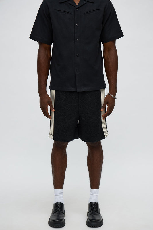 Felted Form Relaxed Short - Black