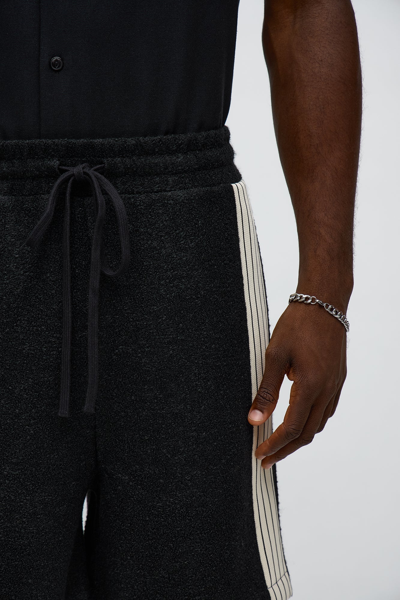 Felted Form Relaxed Short - Black