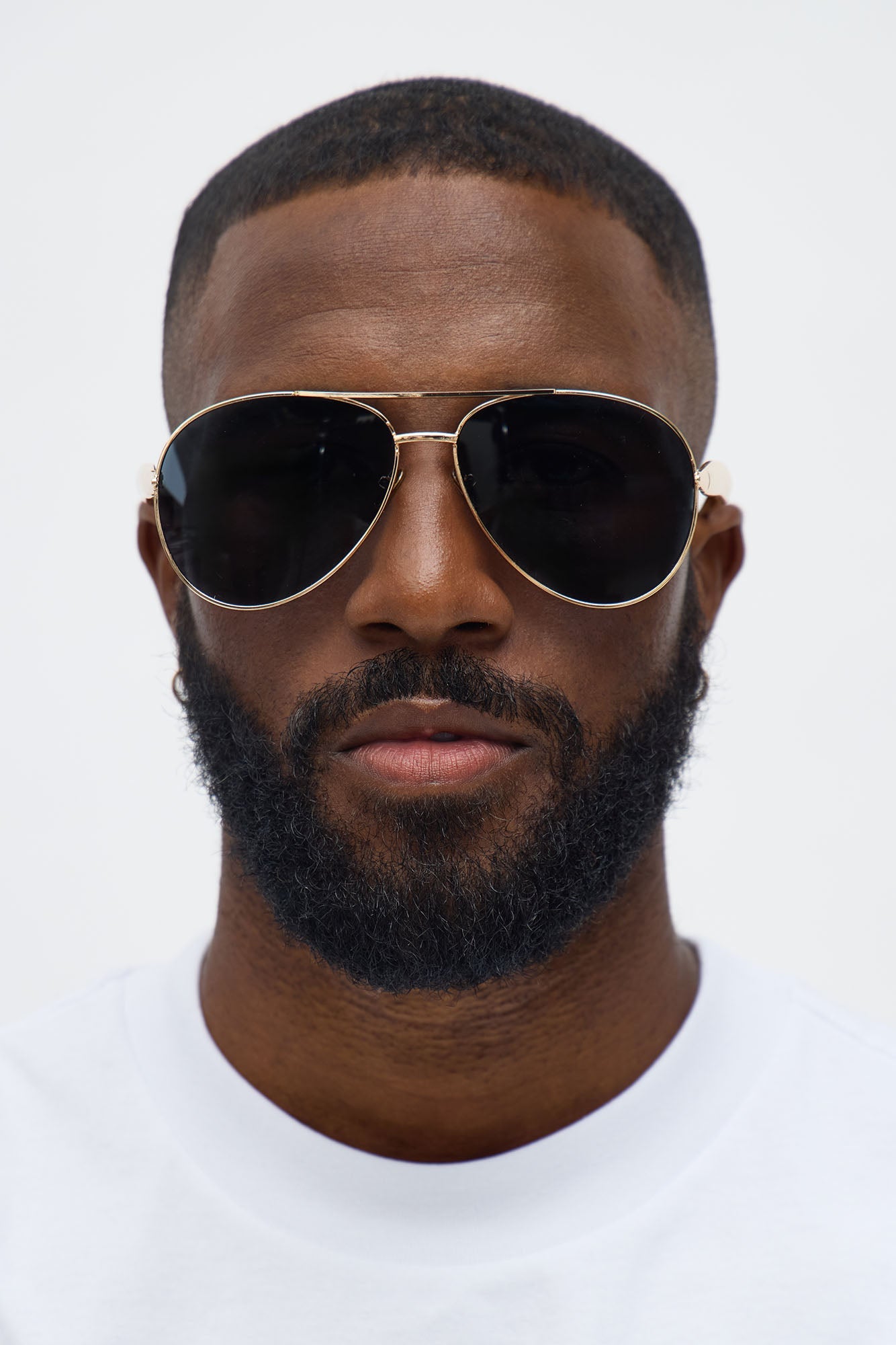 Striking Aviator Metal Frame Sunglasses - Gold