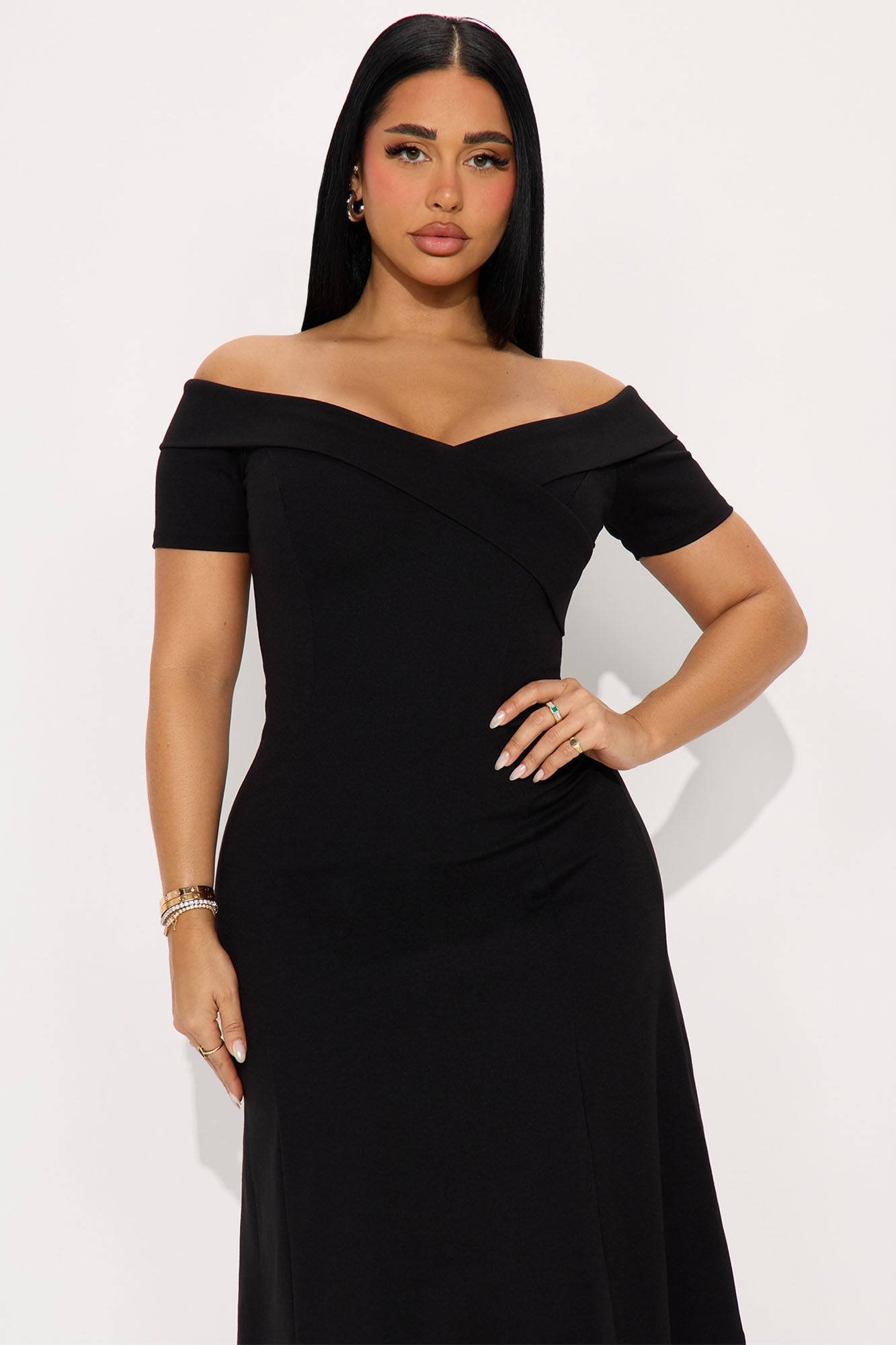 Addison Short Sleeve Ponte Midi Dress - Black