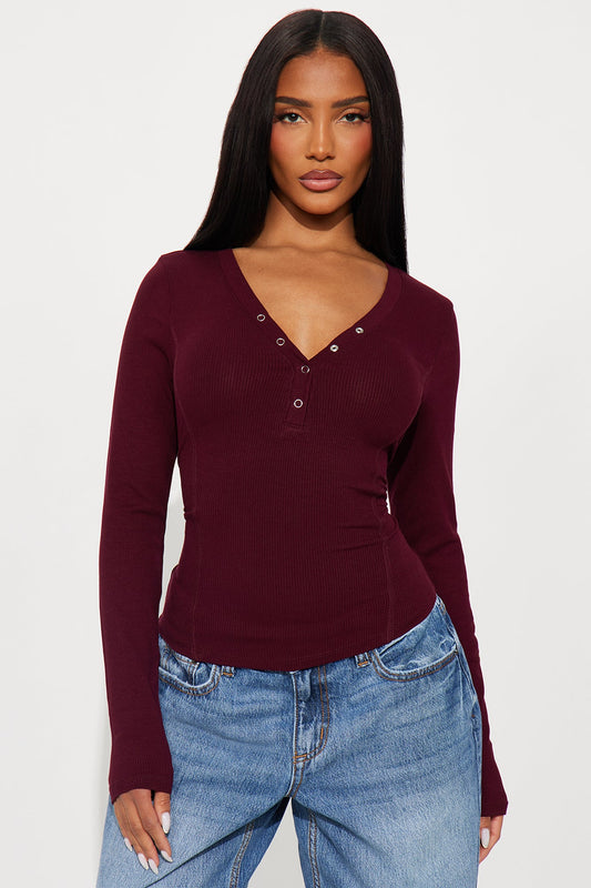 Mina Henley Long Sleeve Top - Burgundy