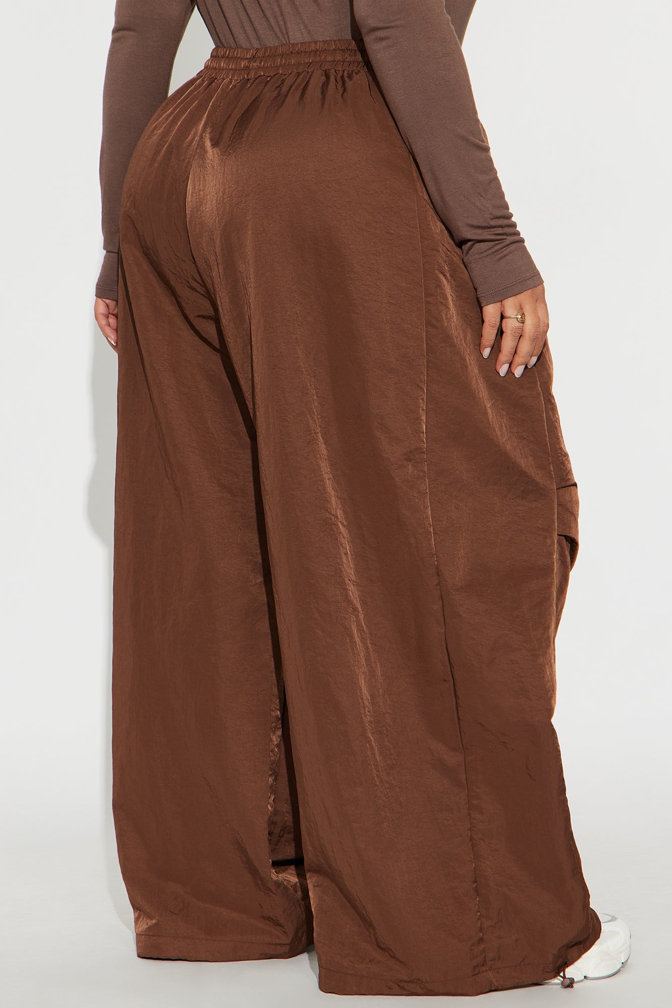 Urban Cool Wide Jogger Pant 31″ - Brown