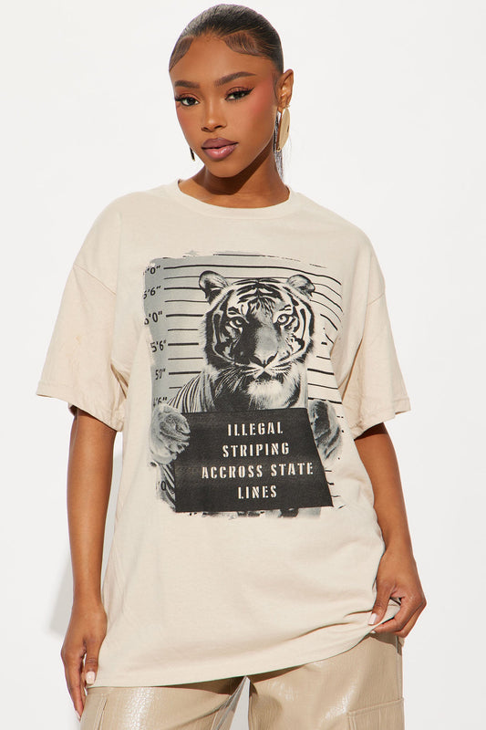 Tiger Mug Shot Tee - Sand