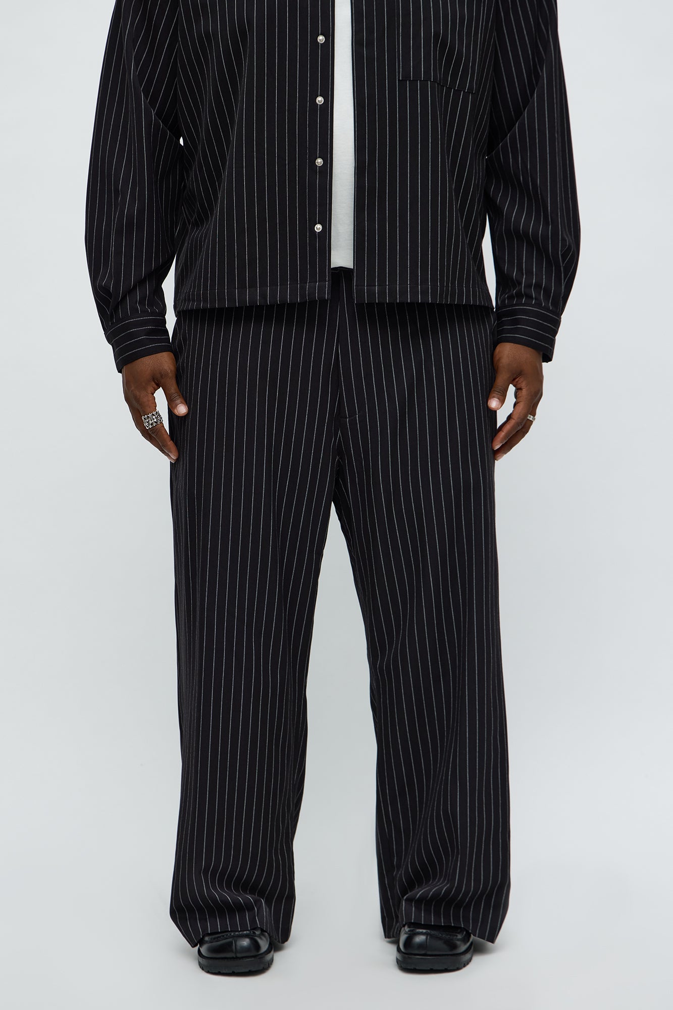 Wide Leg Straight Striped Trouser - Black