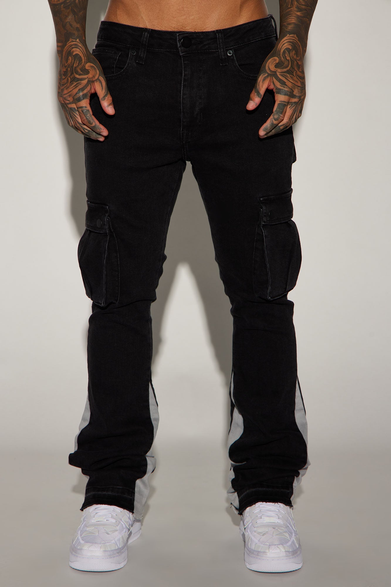 Carried Cargo Stacked Skinny Flared Jeans - Black