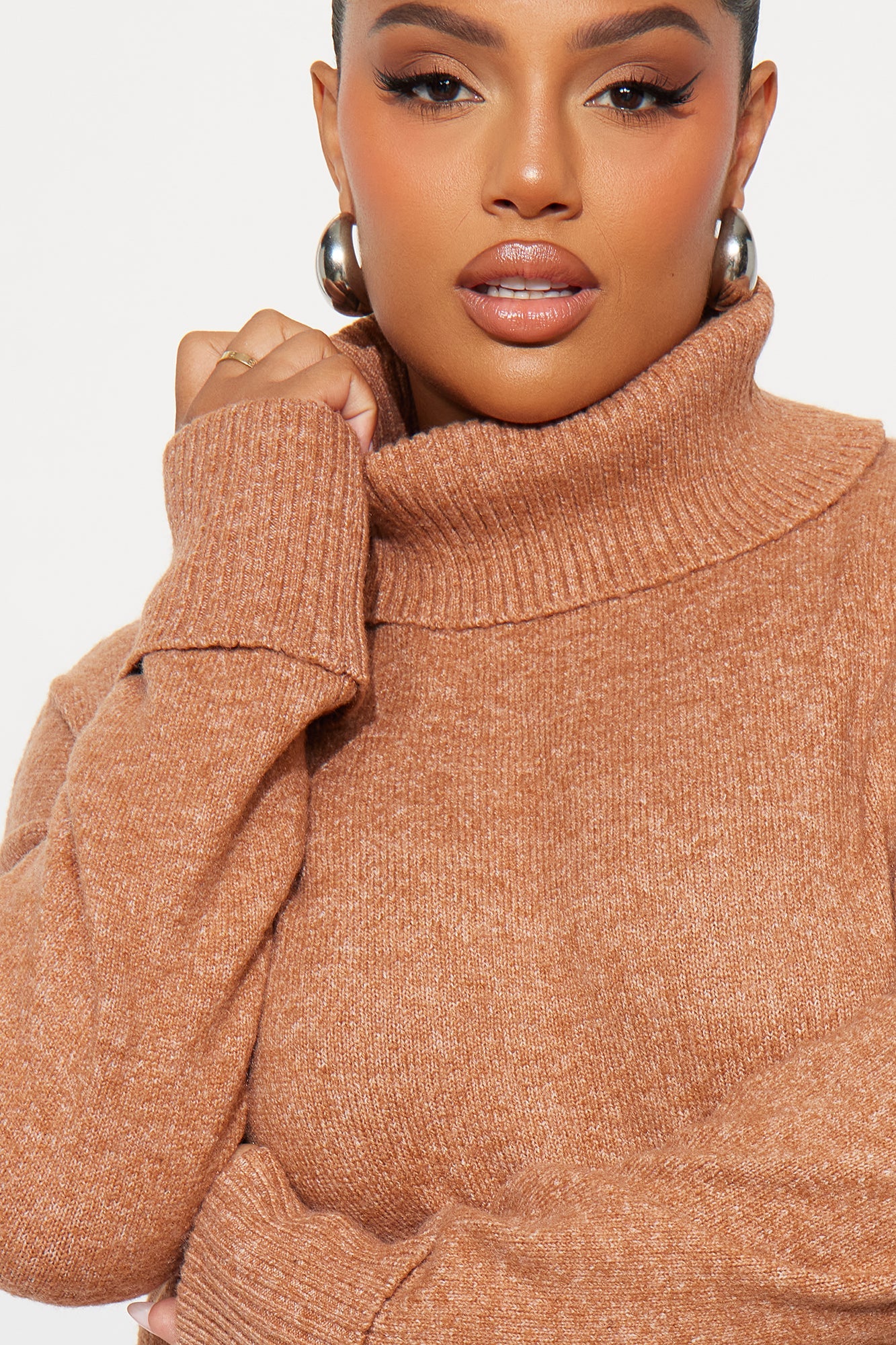 Healing Therapy Turtle Neck Sweater - Mocha