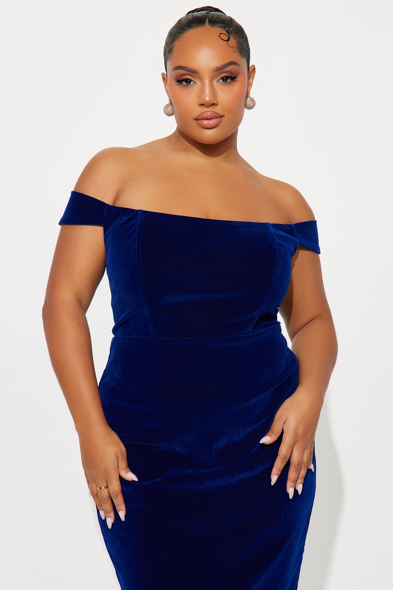Zuri Off Shoulder Velvet Midi Dress - Navy