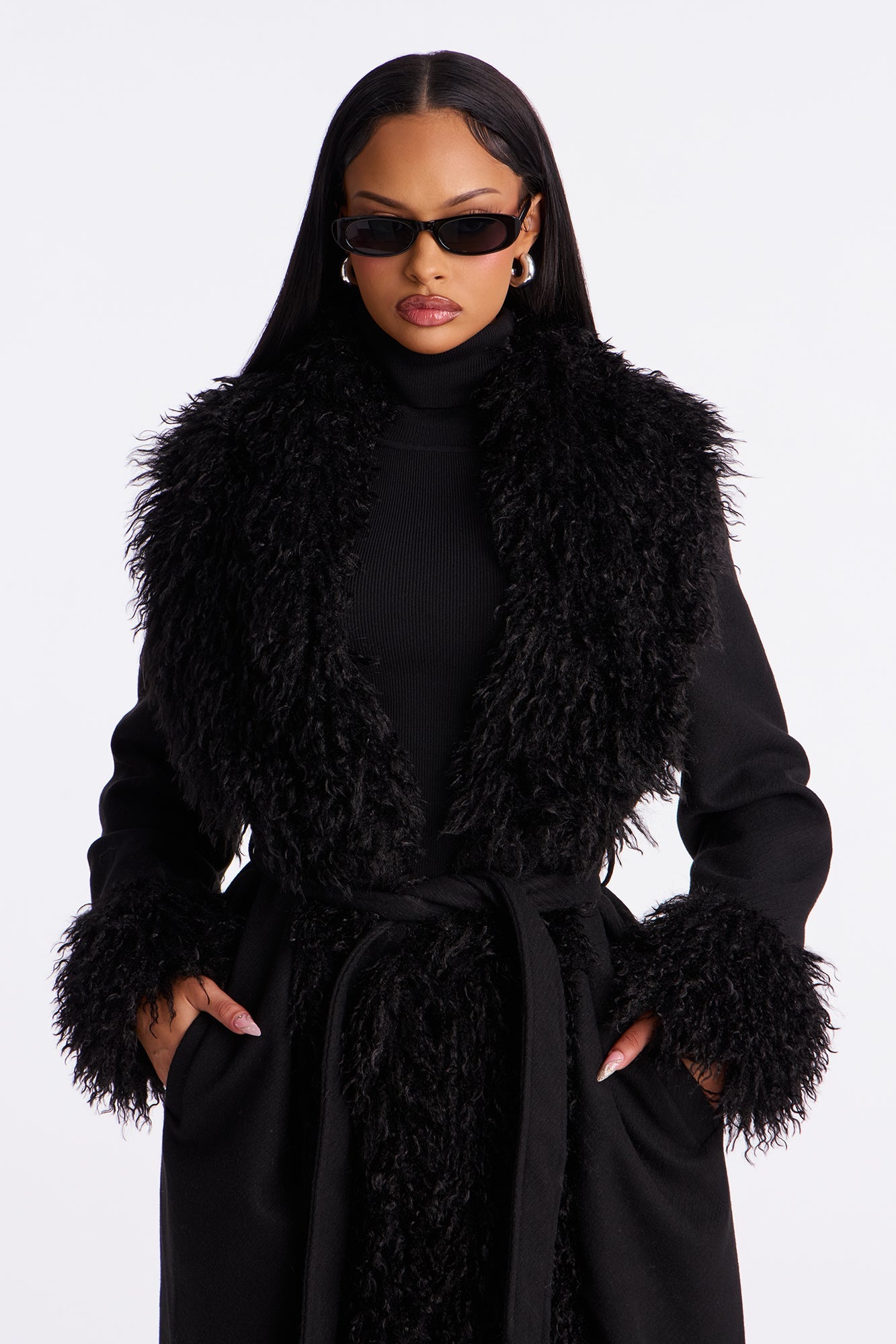 Downtown Manhattan Fur Trim Coat - Black
