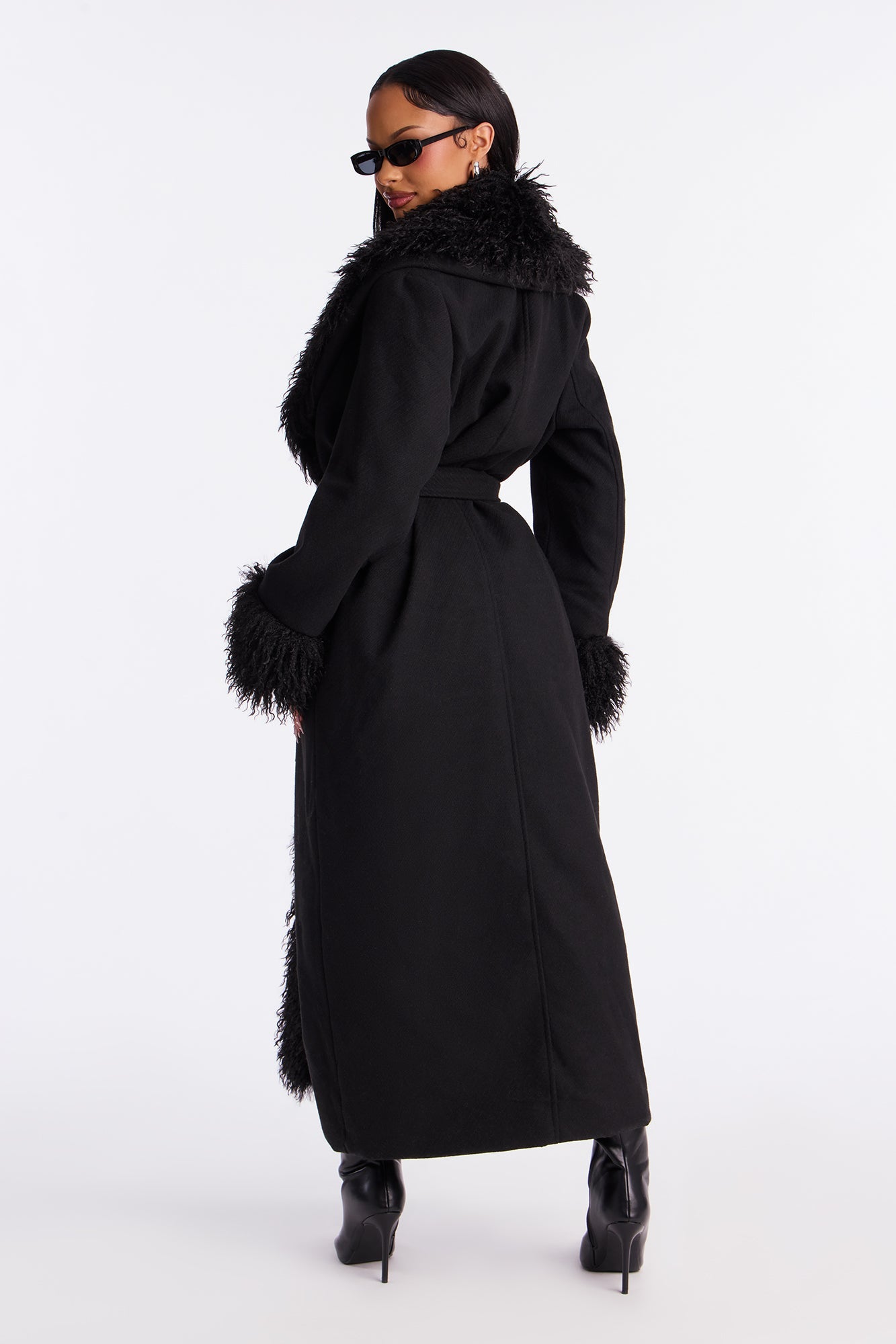 Downtown Manhattan Fur Trim Coat - Black