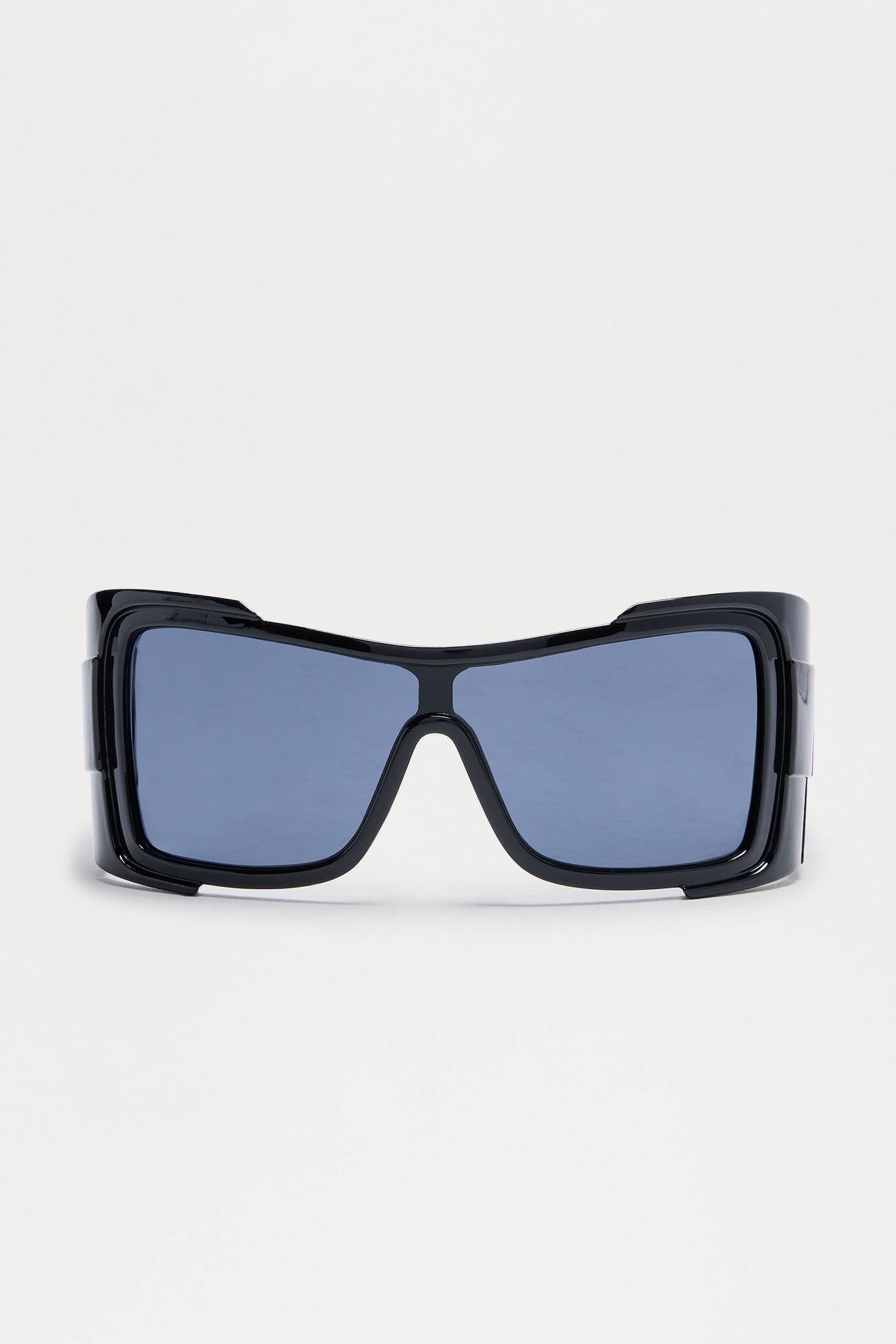 Lola Shield Sunglasses - Black