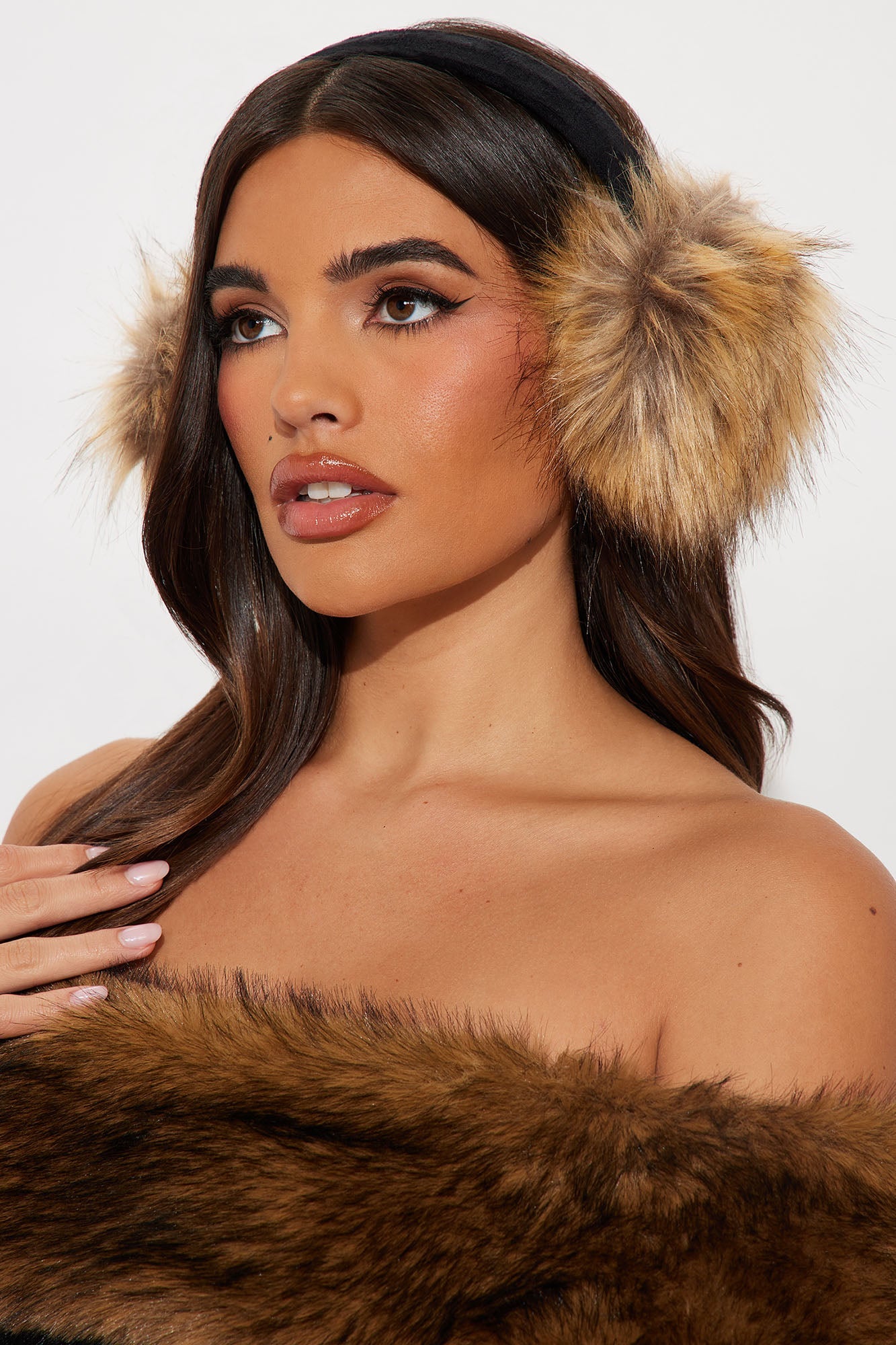 Aspen Weekend Faux Fur Earmuffs - Black/Brown