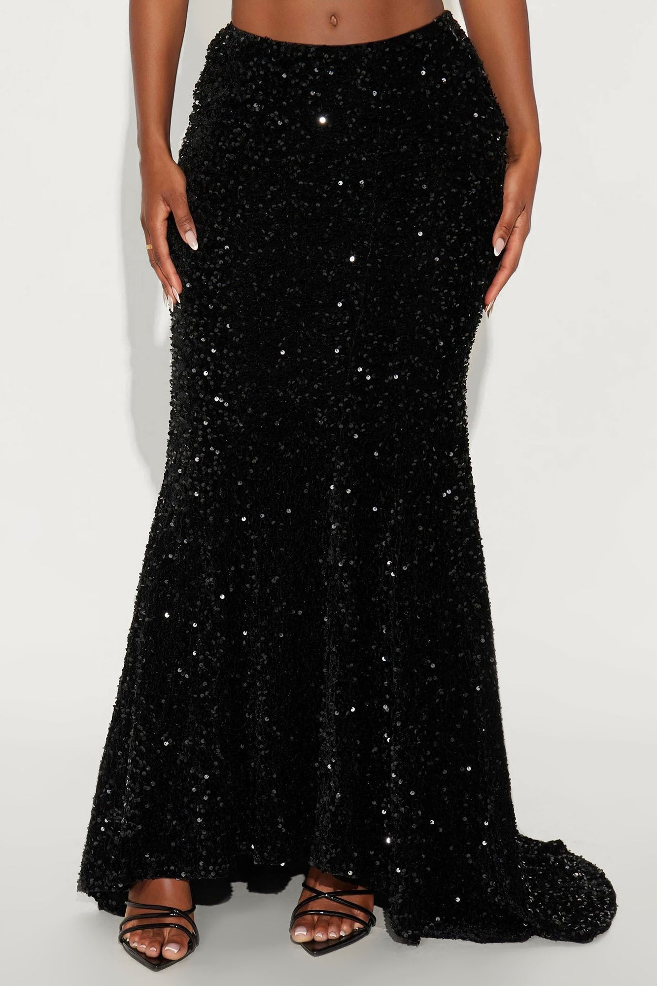 Steal The Night Sequin Maxi Skirt - Black