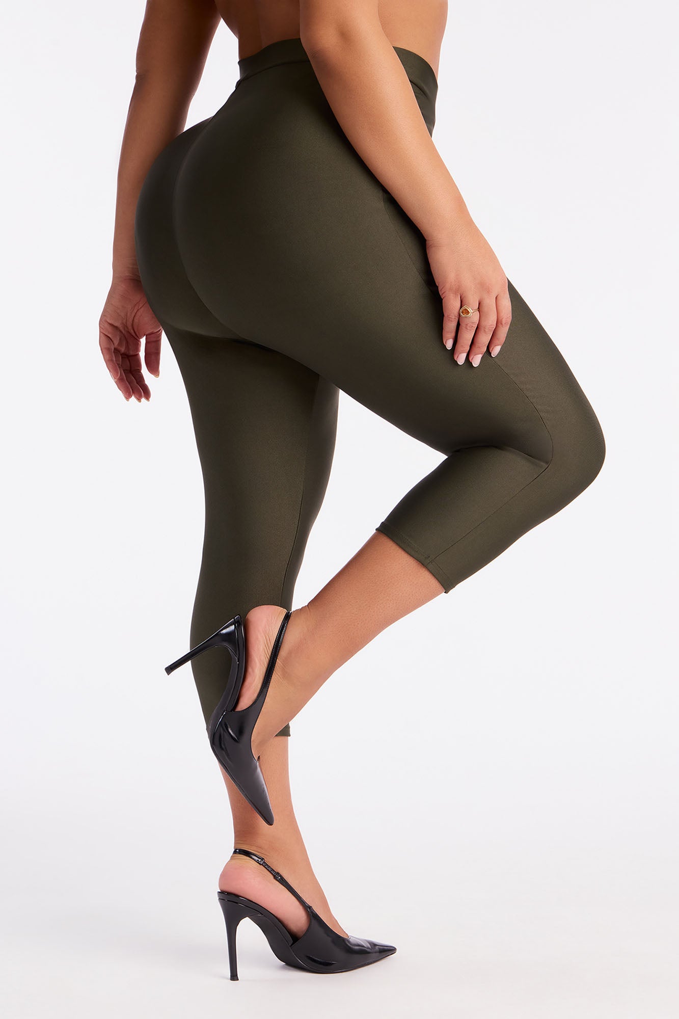 Nikole High Rise Tricot Capri Legging - Dark Olive